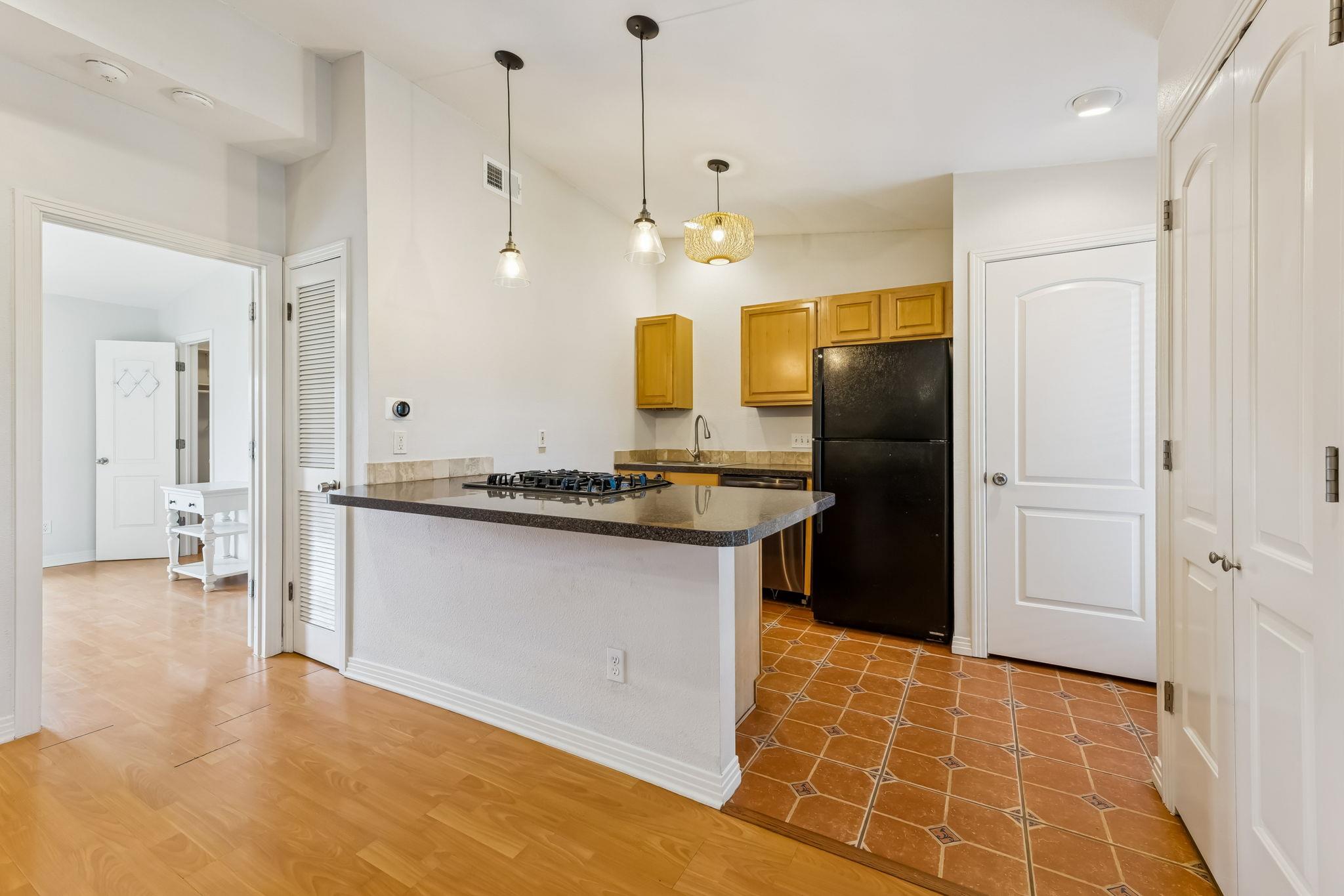 2021 Bluebonnet Ln # 210, Austin, TX 78704