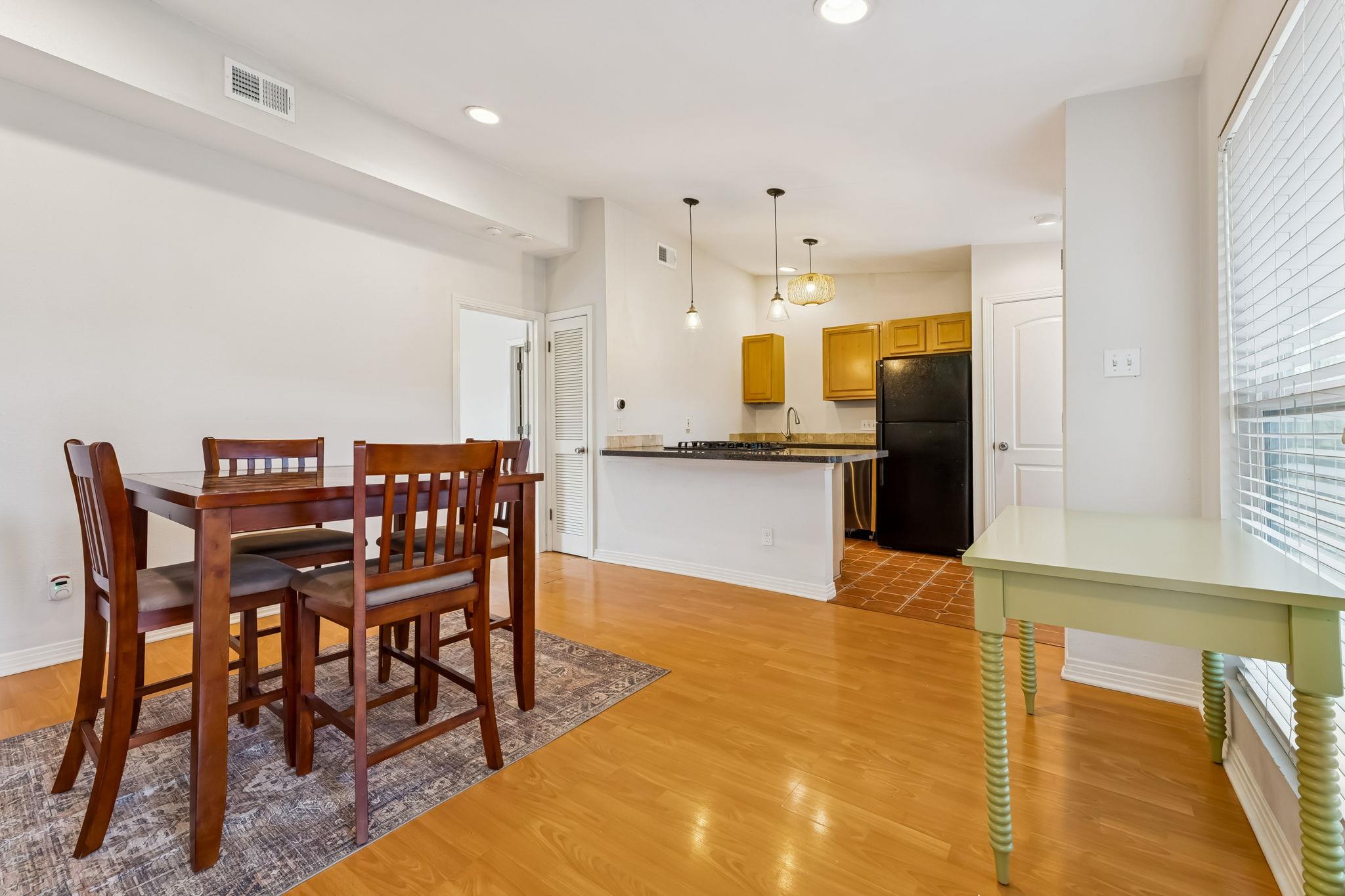 2021 Bluebonnet Ln # 210, Austin, TX 78704