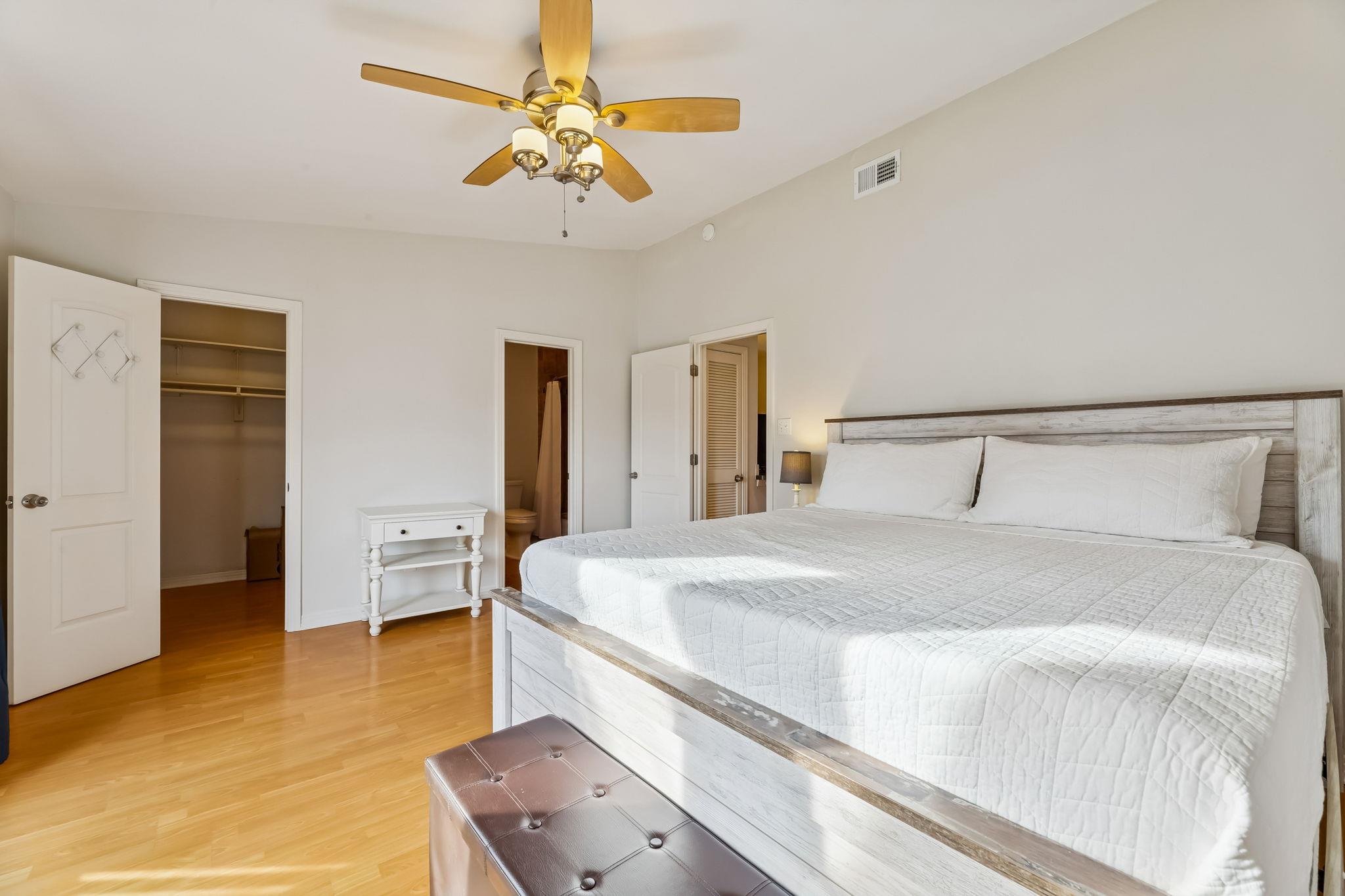 2021 Bluebonnet Ln # 210, Austin, TX 78704