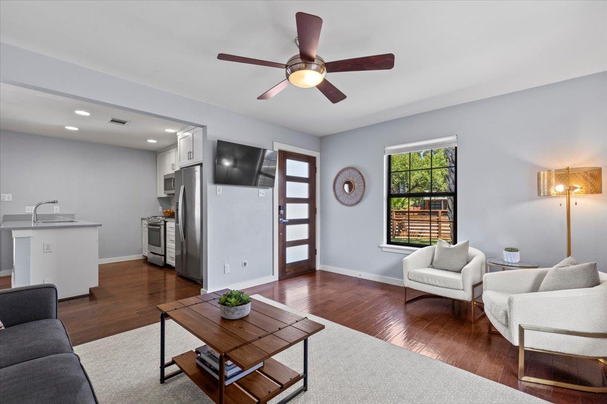 1005 Taffy Ct, Austin, TX 78704