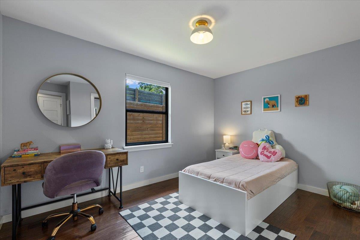 1005 Taffy Ct, Austin, TX 78704