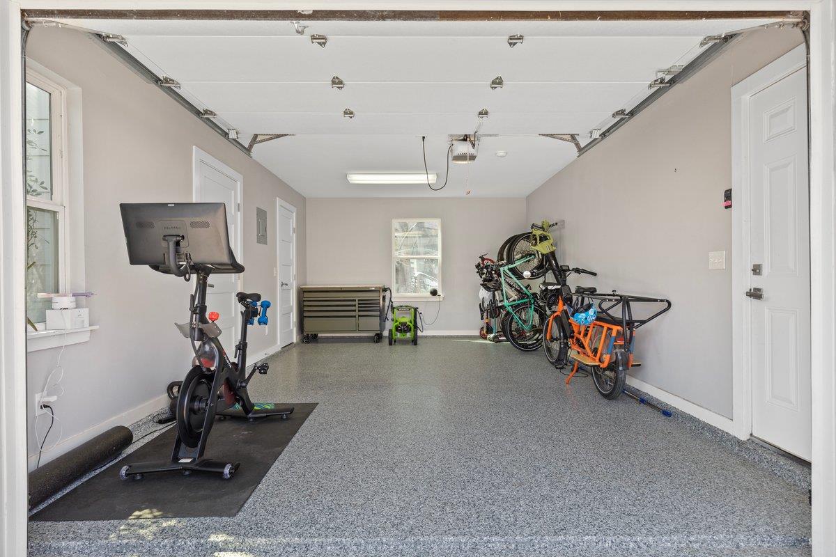 1005 Taffy Ct, Austin, TX 78704