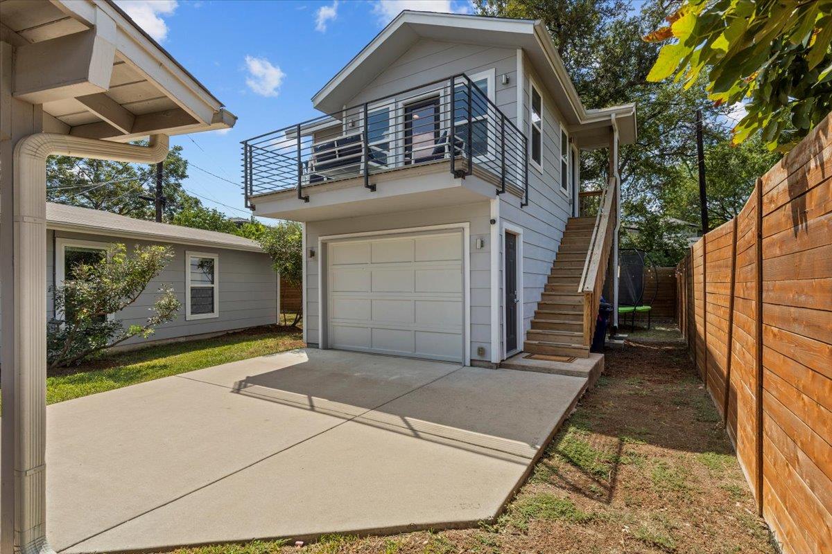 1005 Taffy Ct, Austin, TX 78704