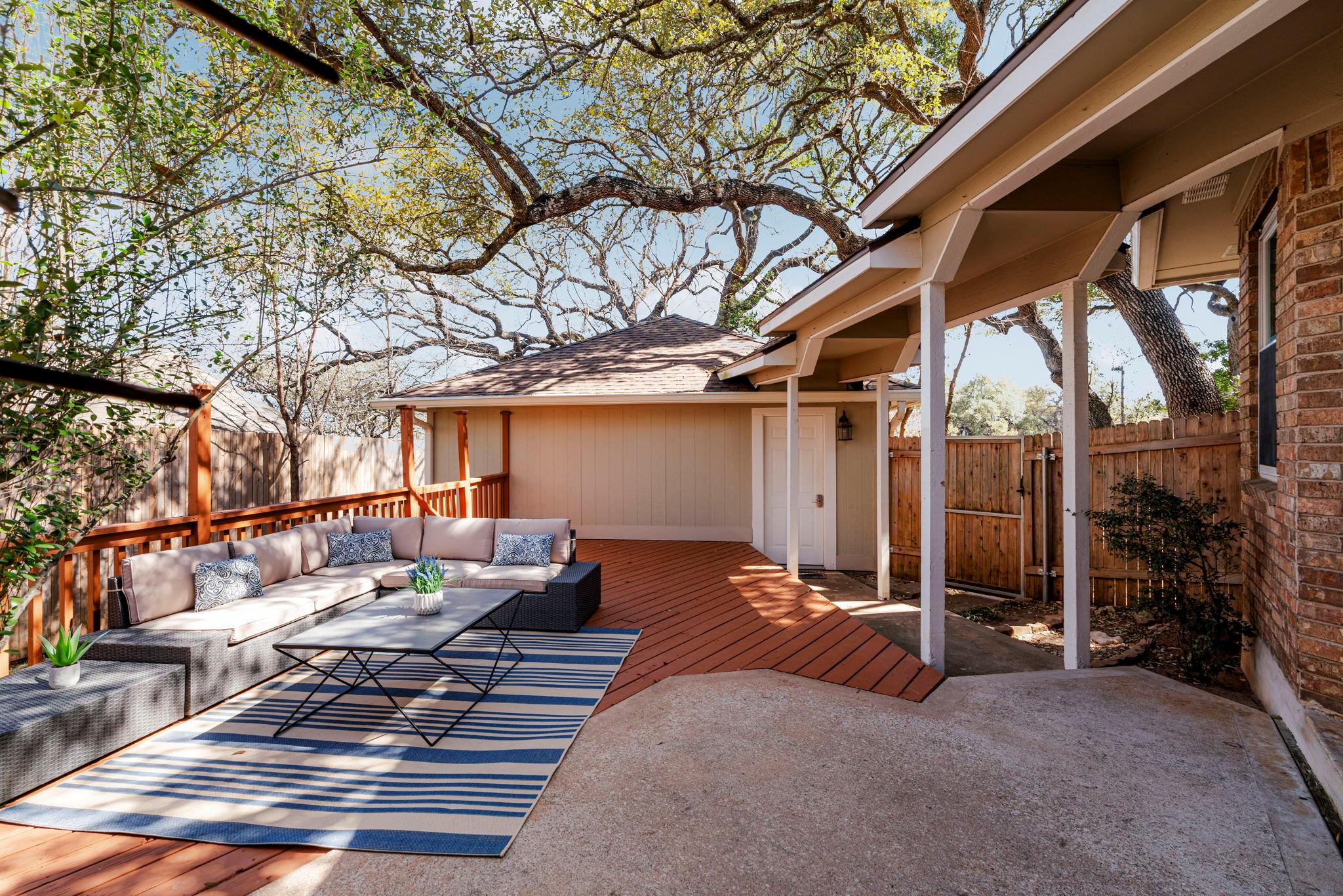 11008 Needham Ct, Austin, TX 78739