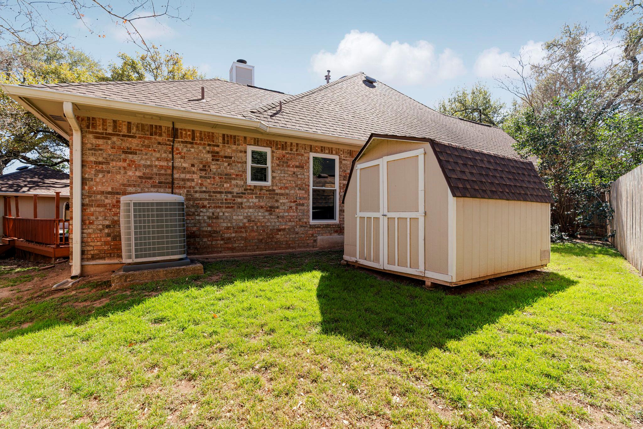 11008 Needham Ct, Austin, TX 78739