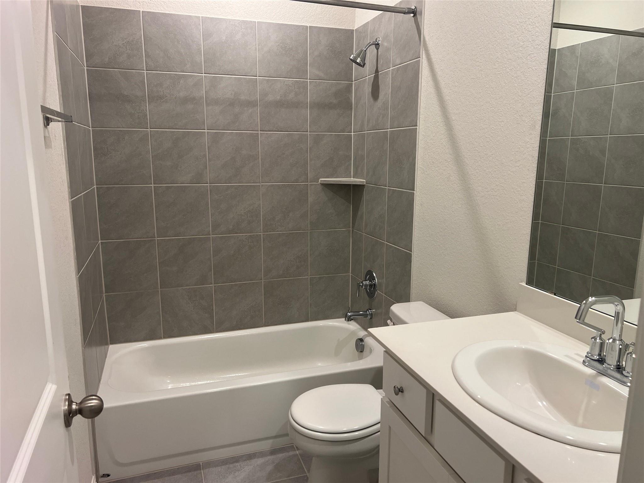 6810 Pleasanton Pkwy, Pflugerville, TX 78660