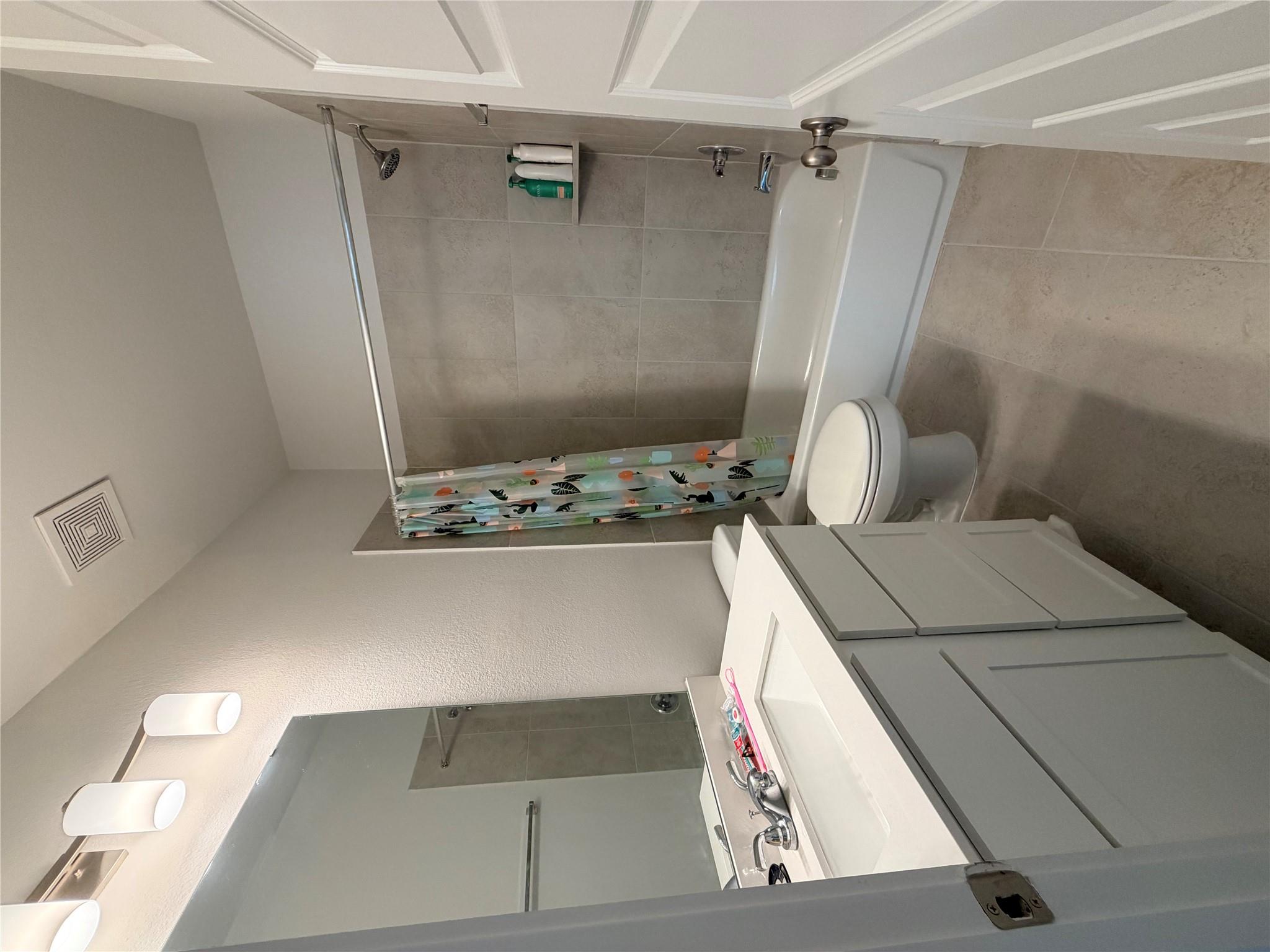 230 Eagle Ford Dr, Kyle, TX 78640