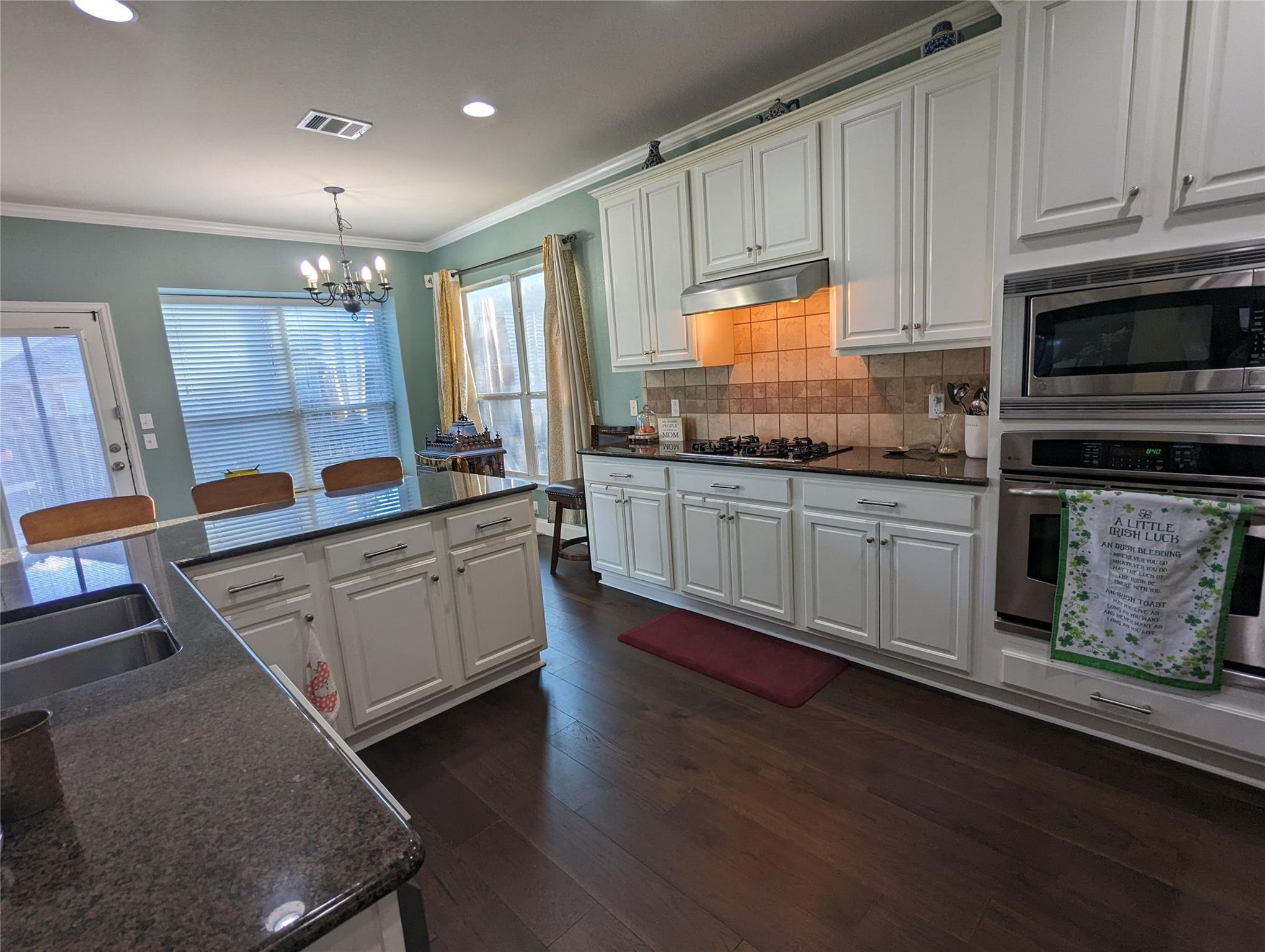 2537 Charolais Ct, Round Rock, TX 78681