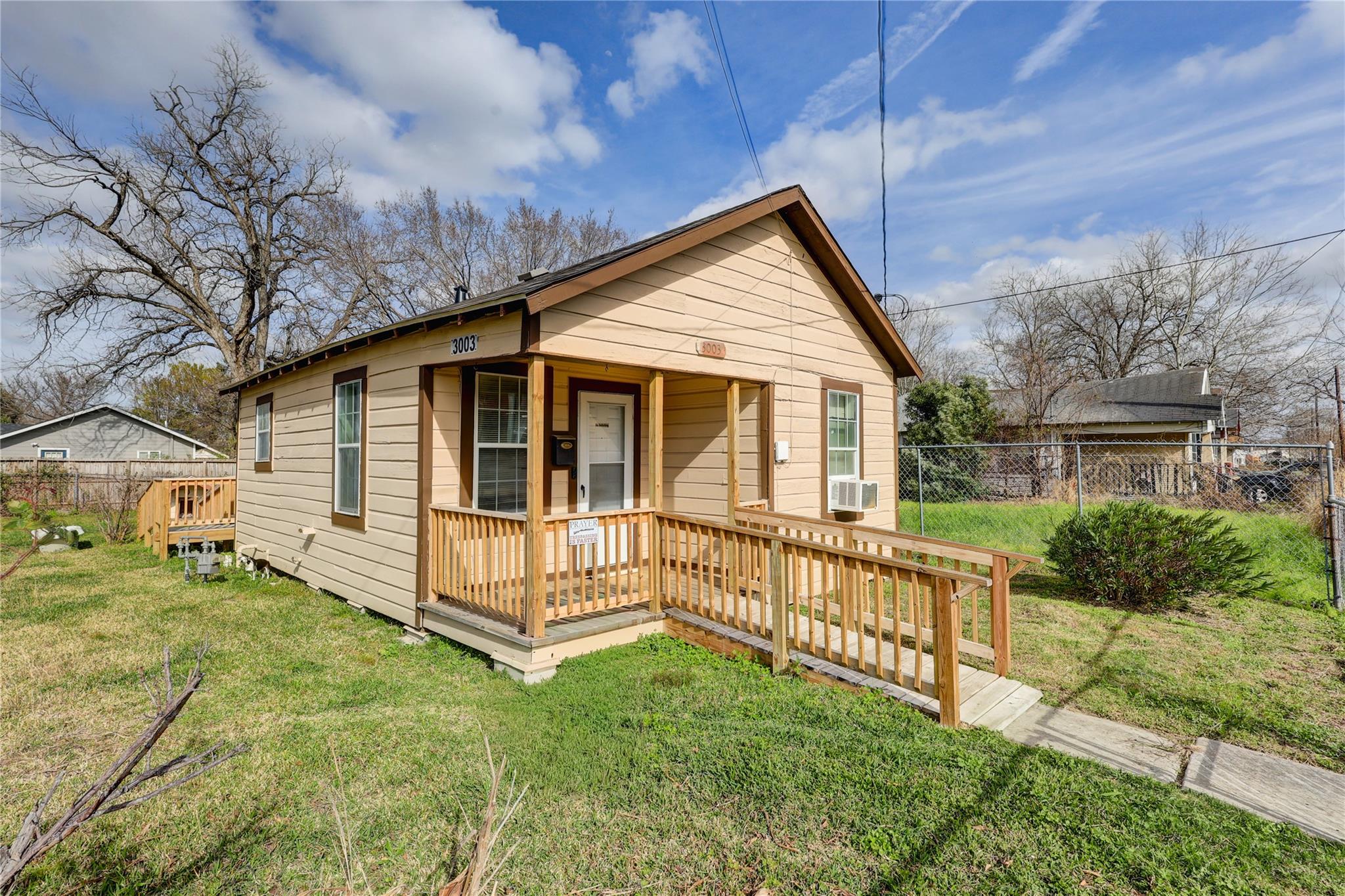 3003/3005 Trulley St, Houston, TX 77004