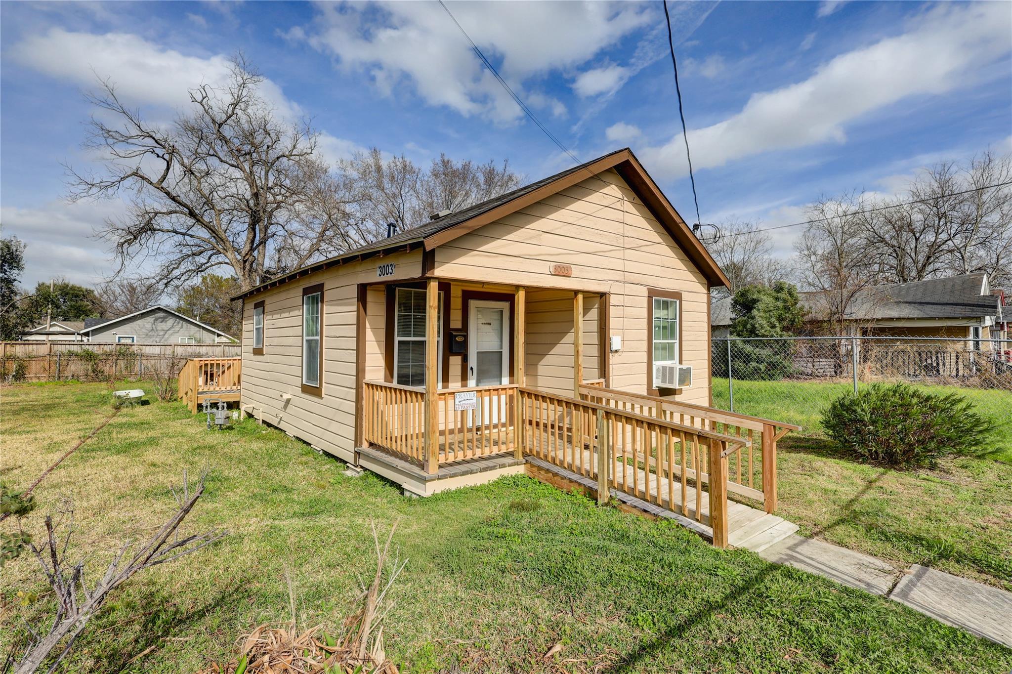 3003/3005 Trulley St, Houston, TX 77004