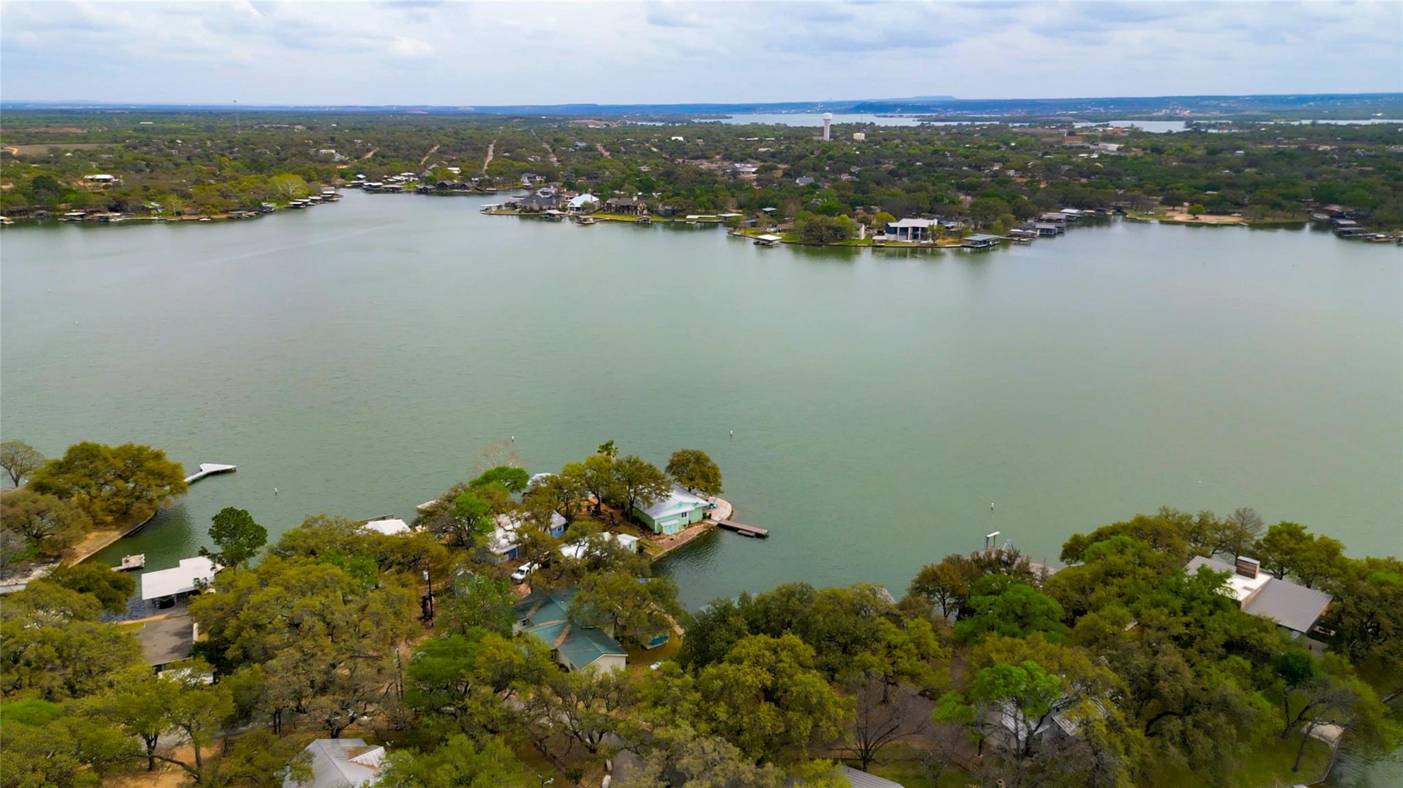 1833 Highland Dr, Marble Falls, TX 78654