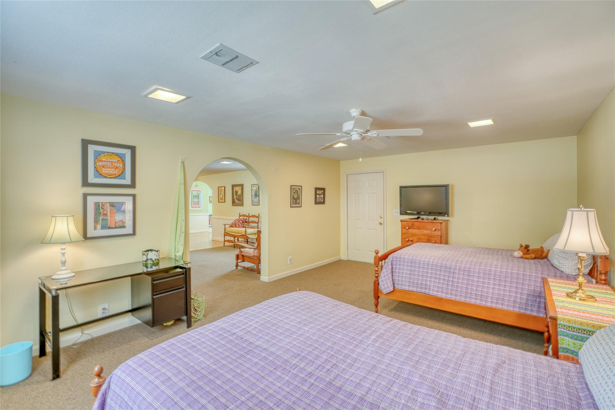 1833 Highland Dr, Marble Falls, TX 78654