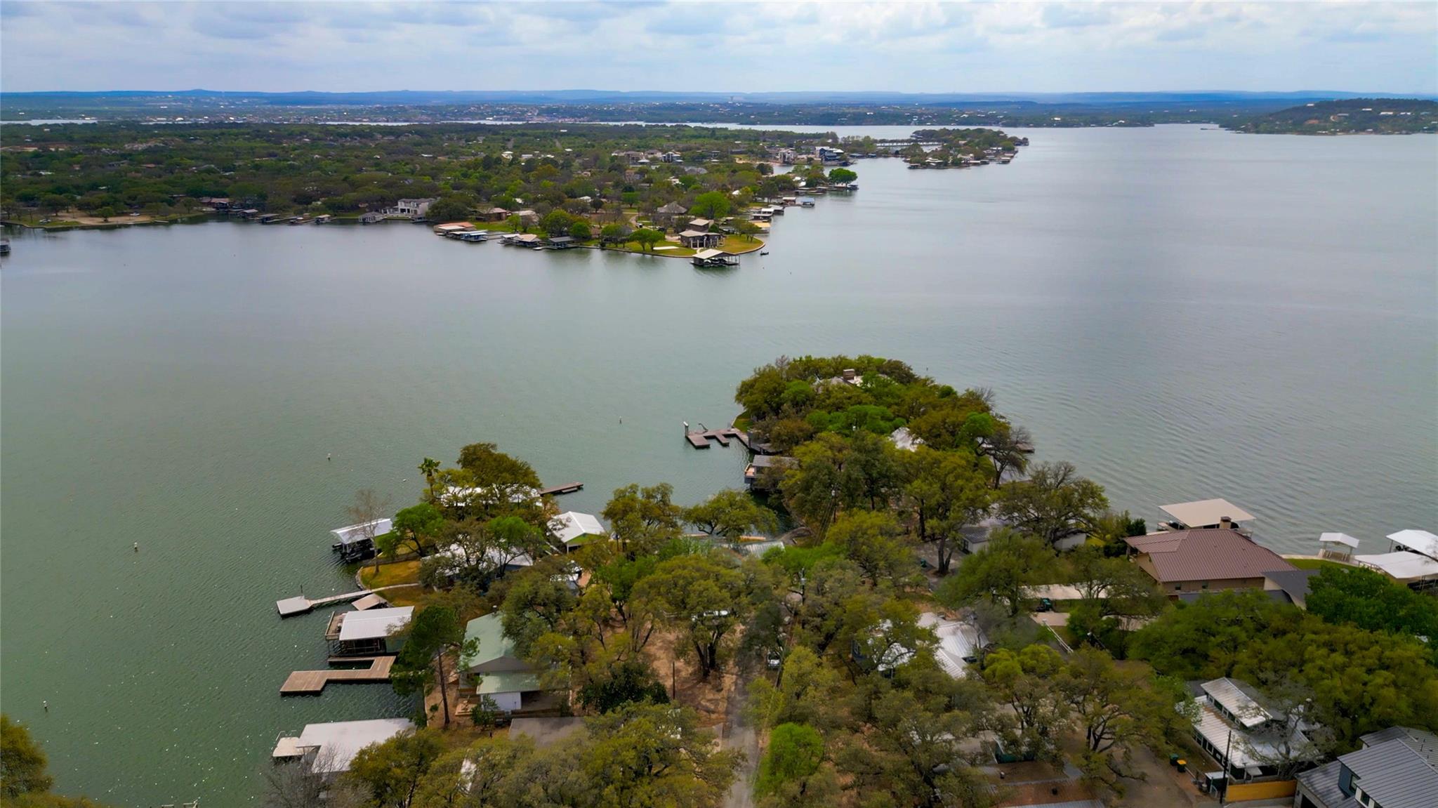 1833 Highland Dr, Marble Falls, TX 78654