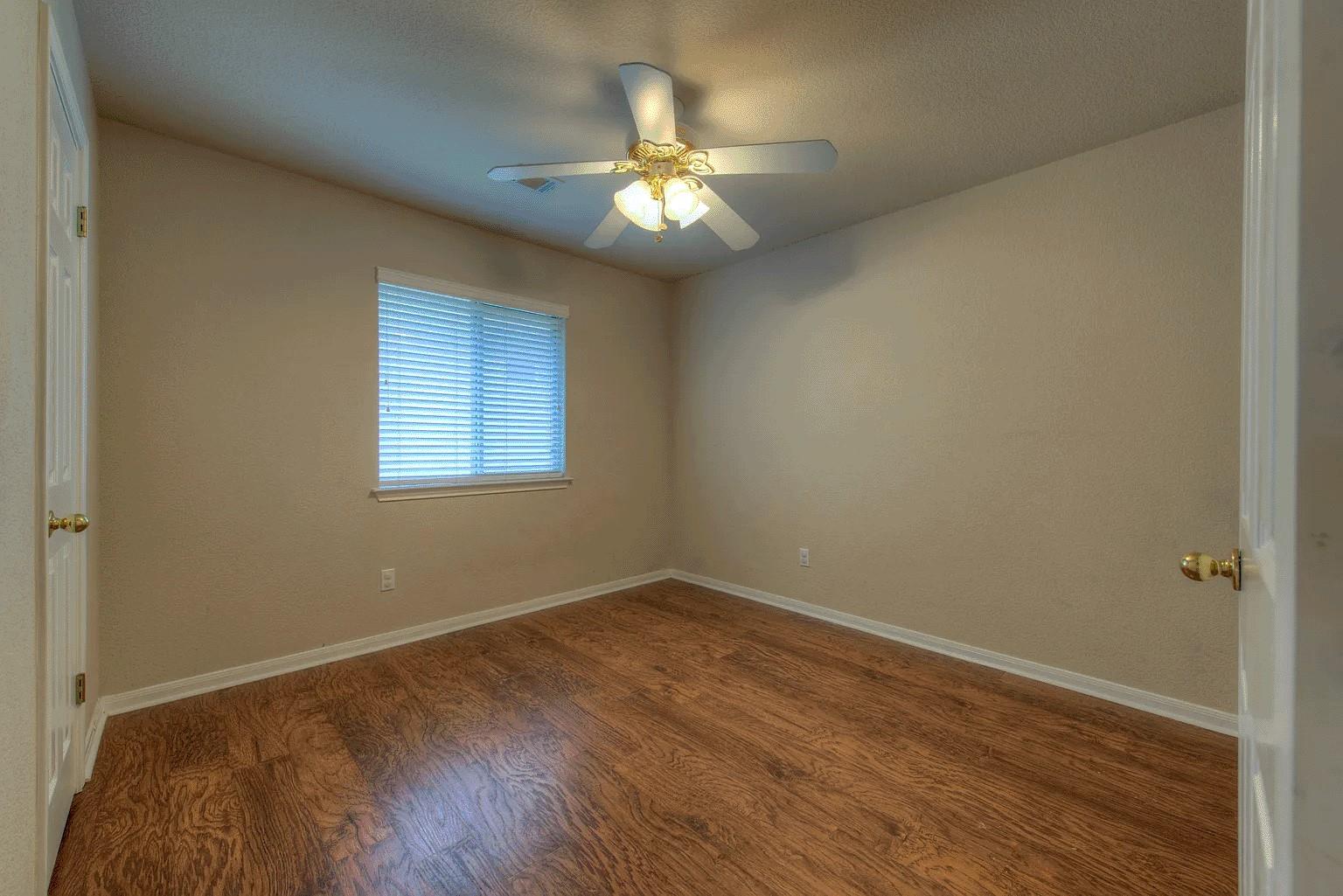 9812 Pasatiempo Dr, Austin, TX 78717