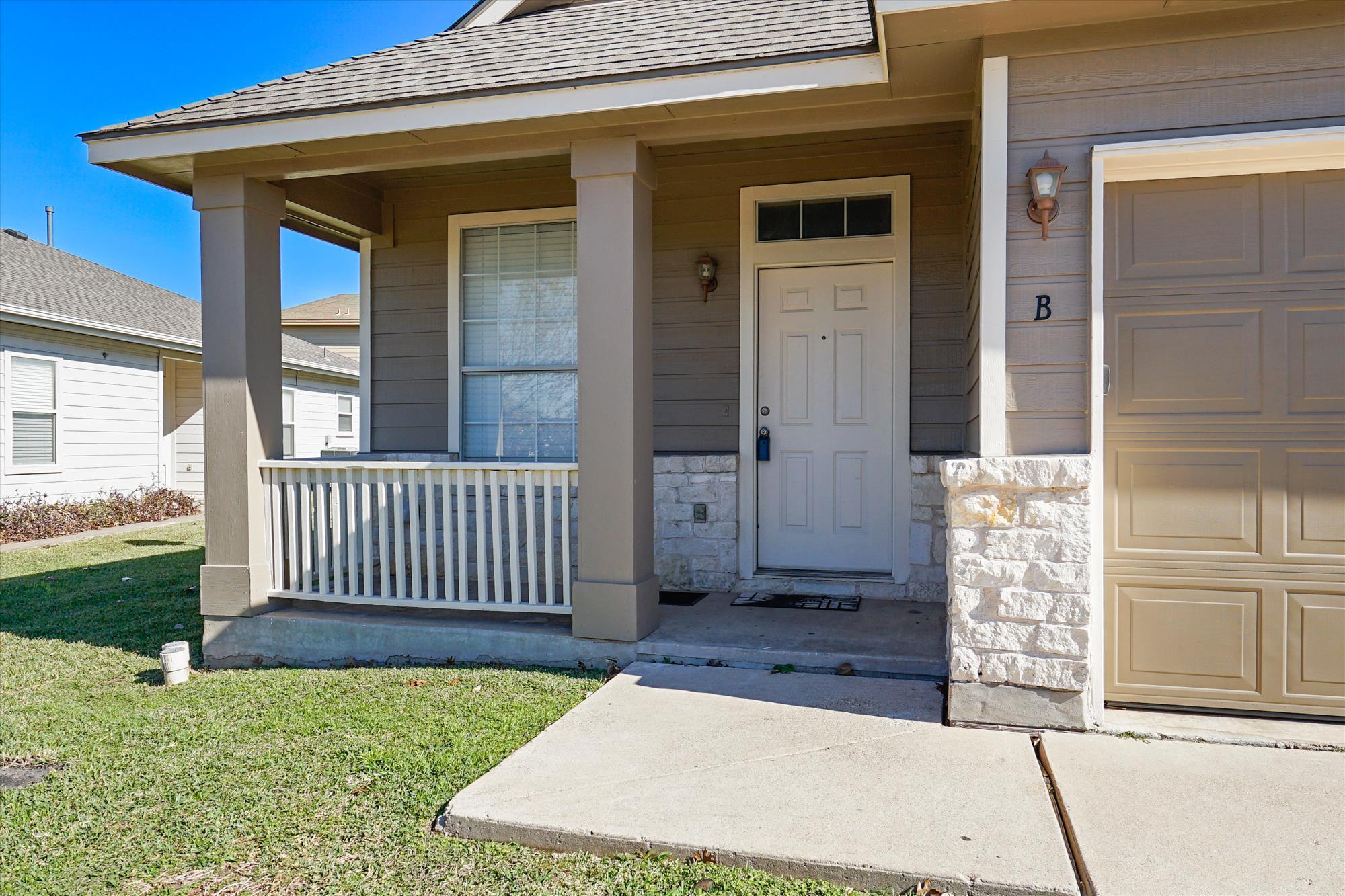 2858 Southampton Way # B, Round Rock, TX 78664