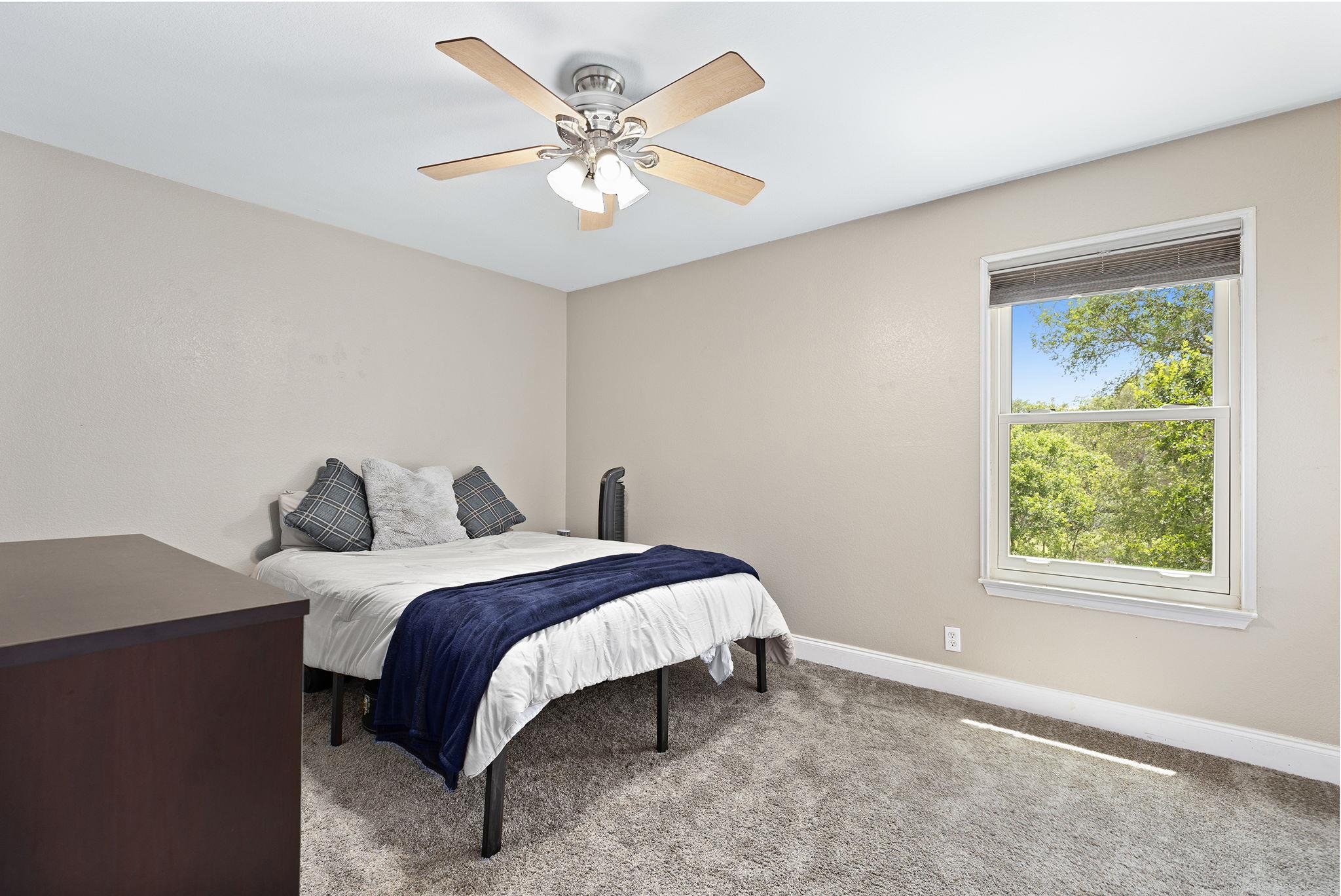 112 McLeod, Cedar Creek, TX 78612