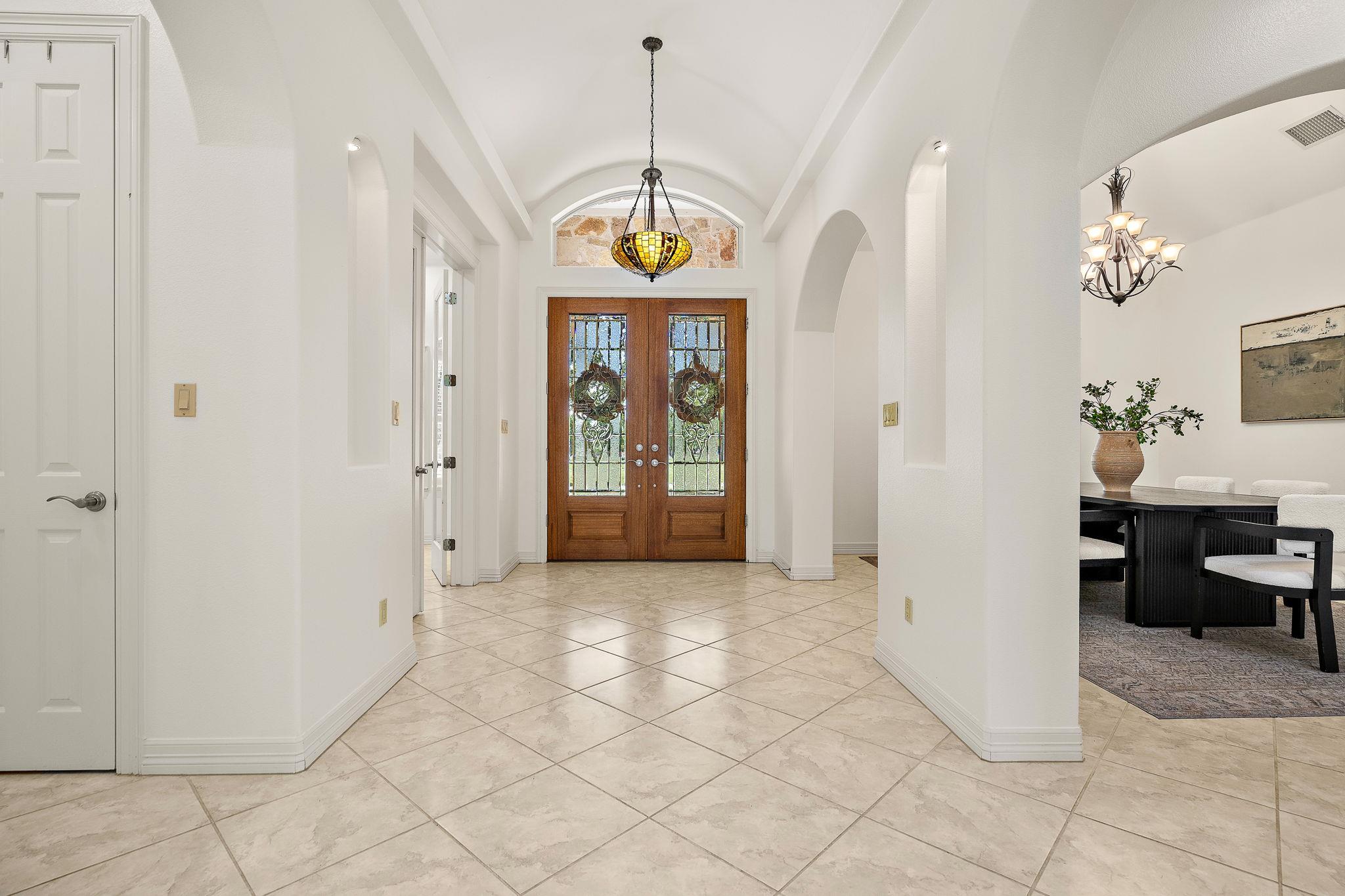 100 Palomino Cv, Jarrell, TX 76537