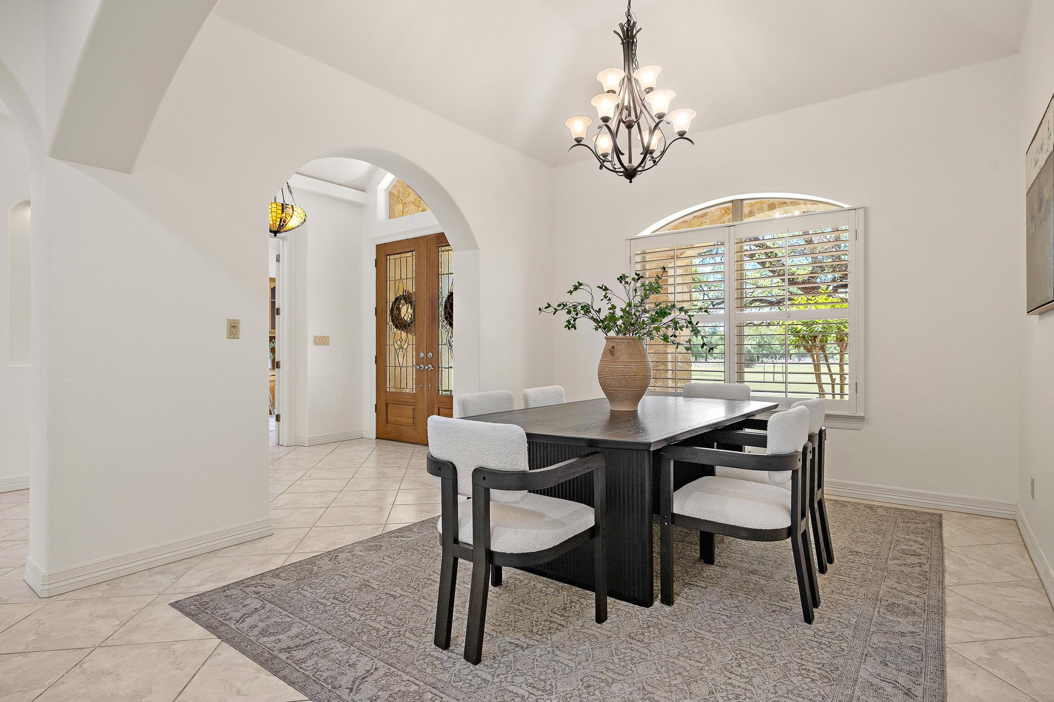 100 Palomino Cv, Jarrell, TX 76537