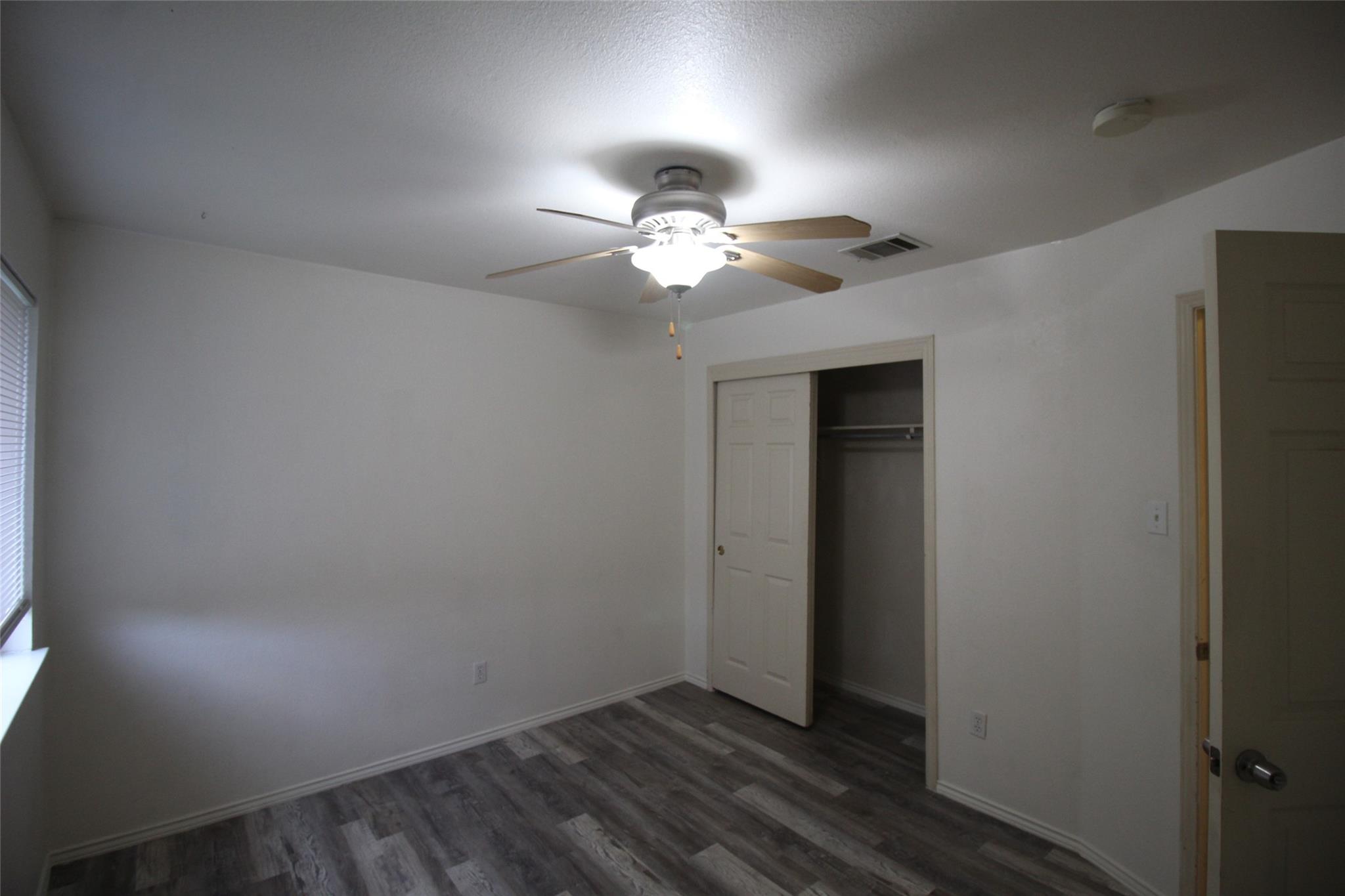 404 Shant St, Austin, TX 78748