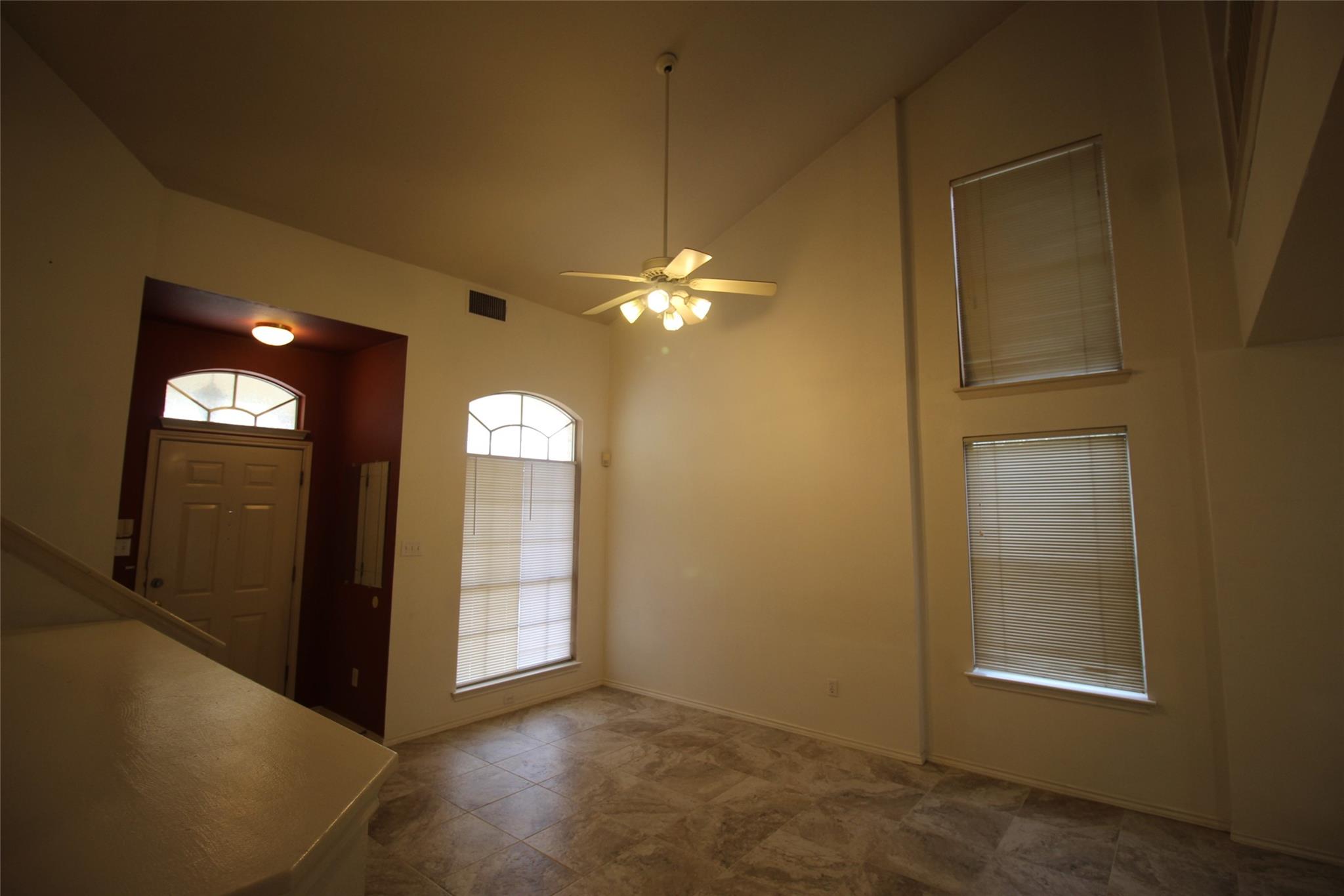 404 Shant St, Austin, TX 78748