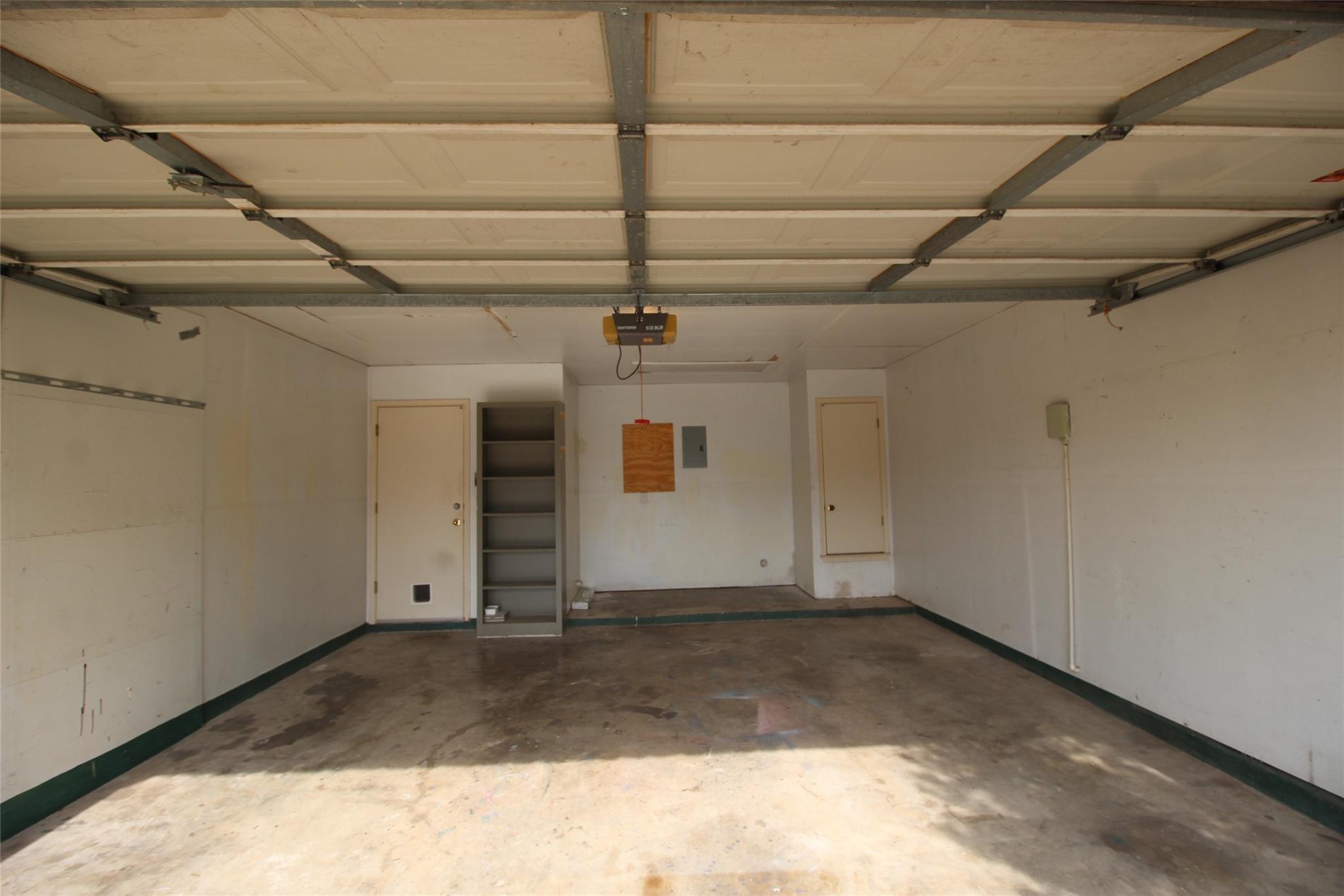 404 Shant St, Austin, TX 78748