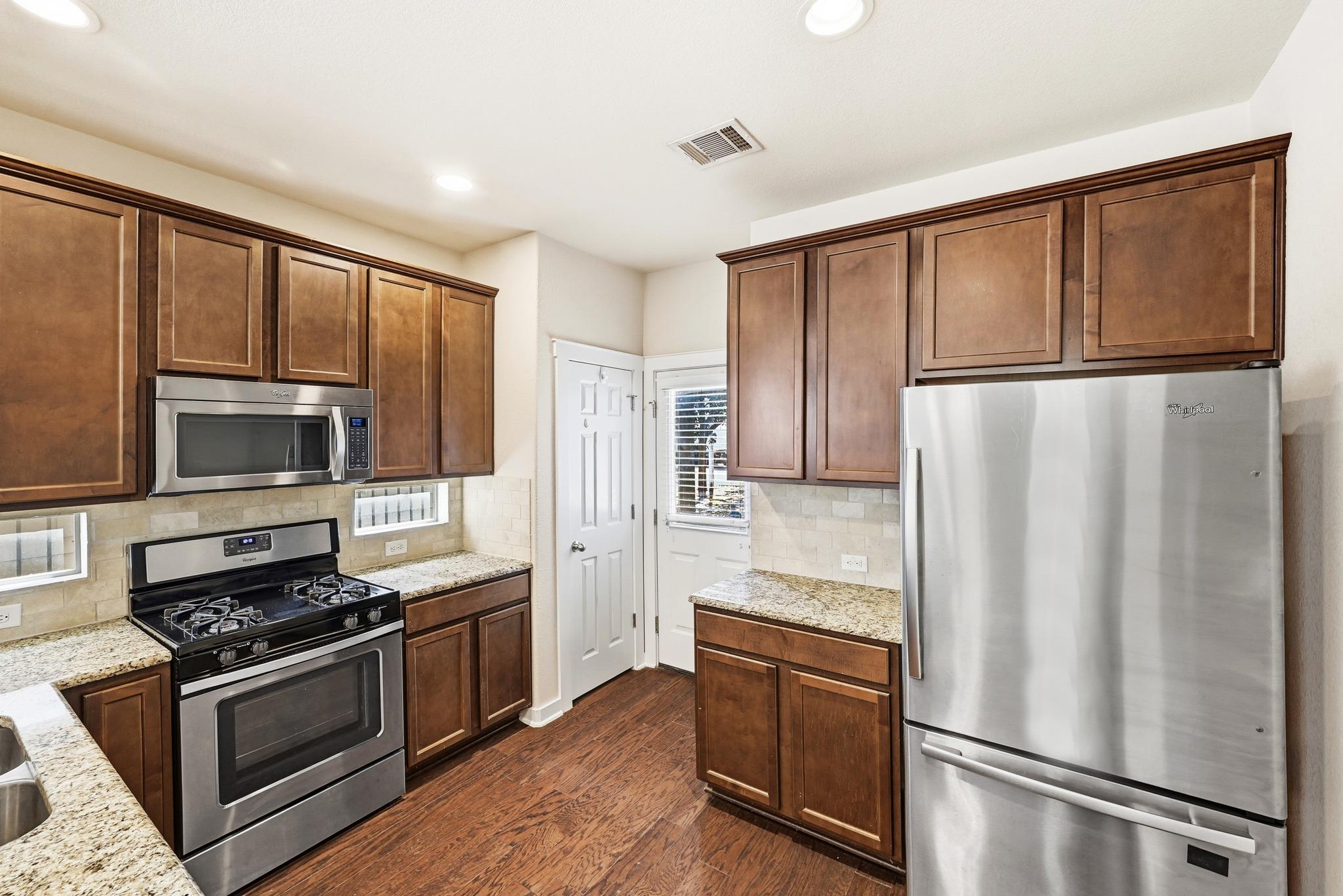 2101 Rivers Edge Way # 32, Austin, TX 78741