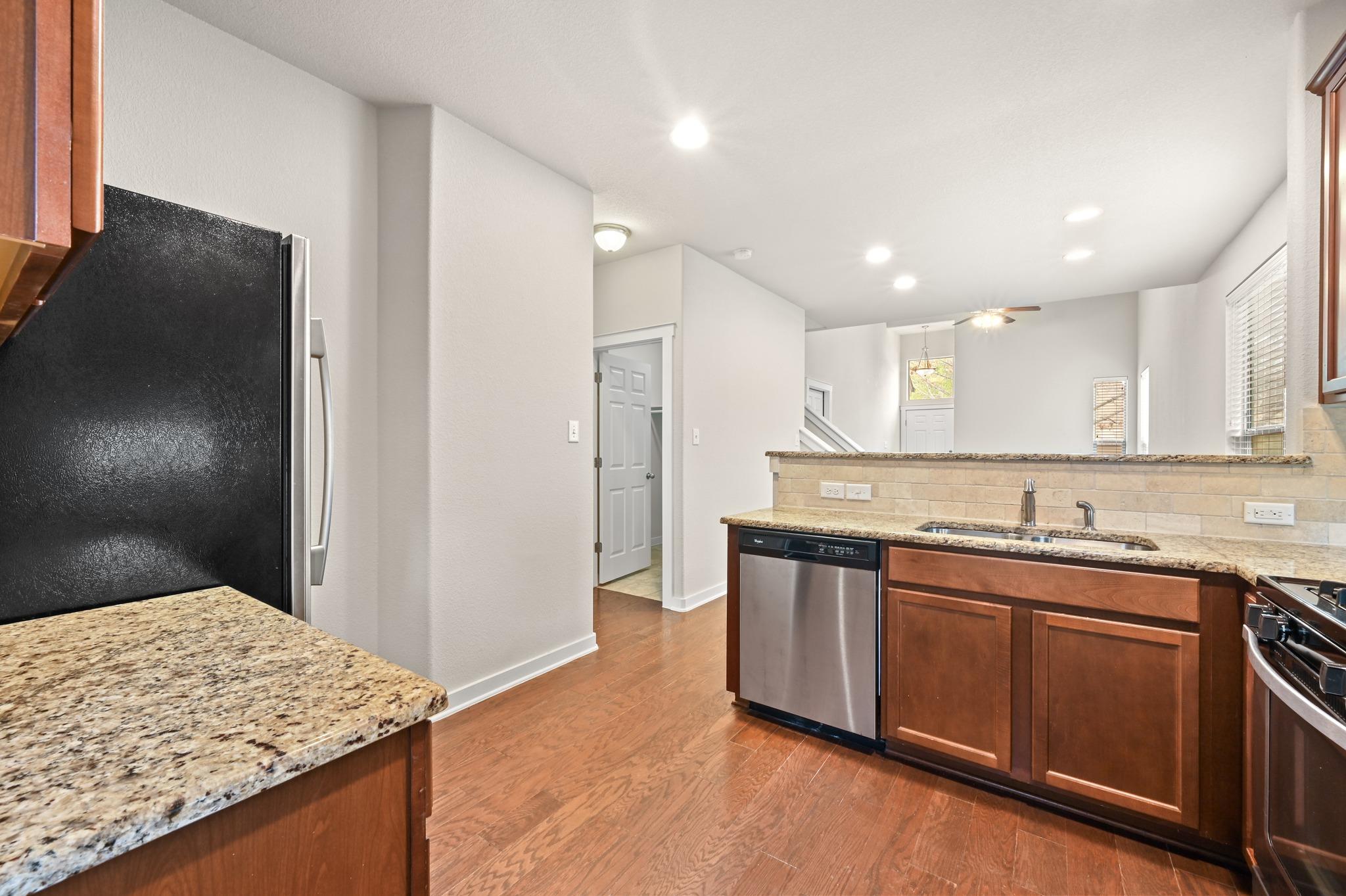 2101 Rivers Edge Way # 32, Austin, TX 78741