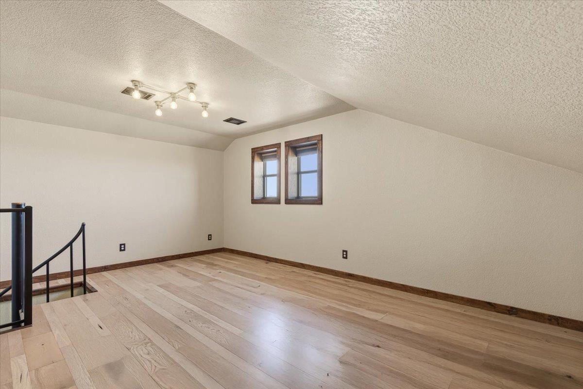 11925 FM 1331, Thorndale, TX 76577