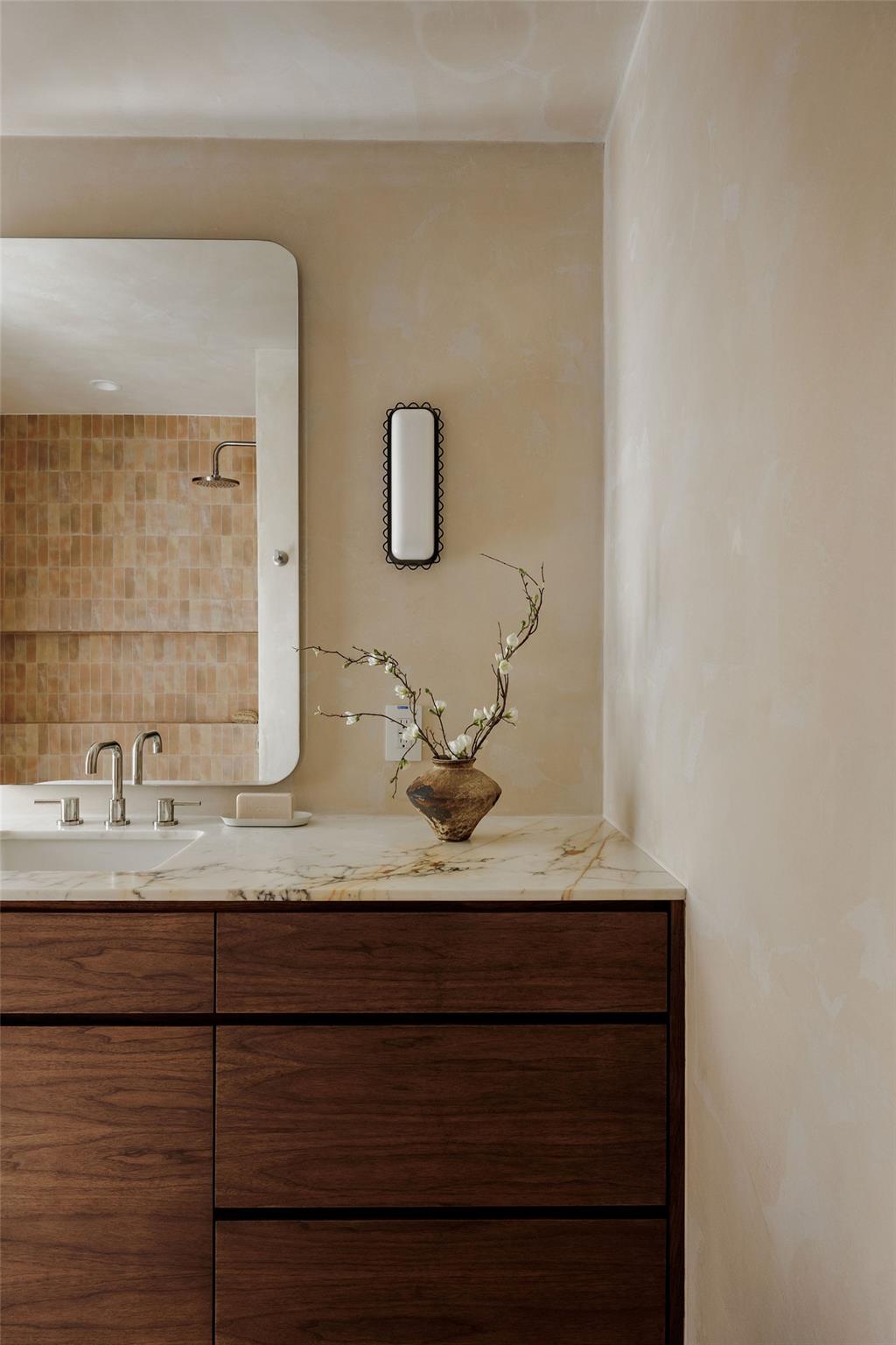 2329 Campden Dr, Austin, TX 78745