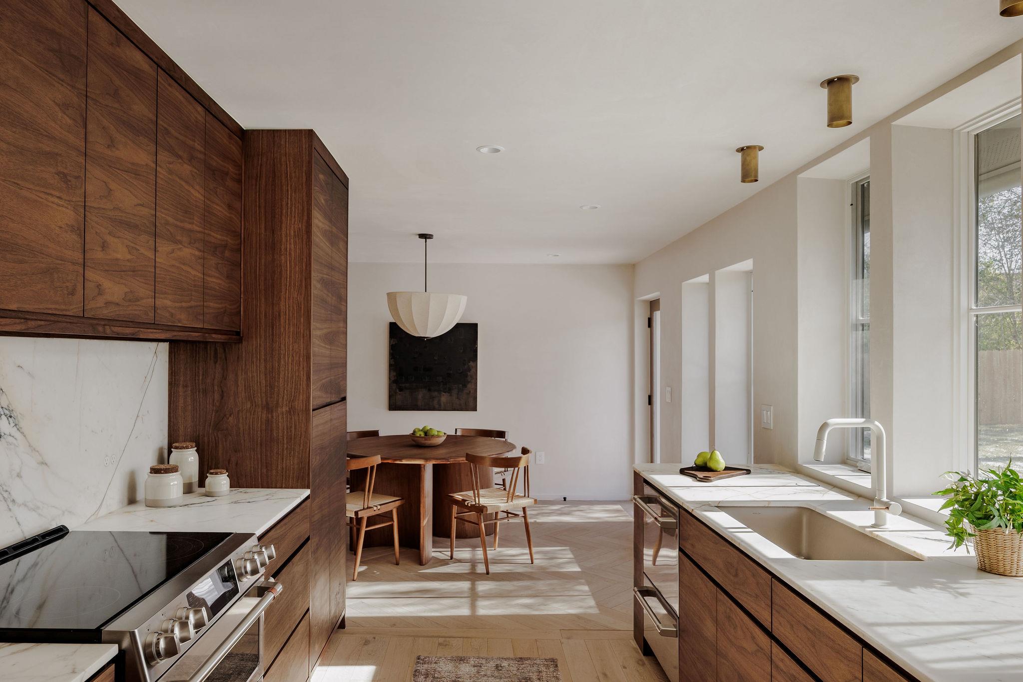 2329 Campden Dr, Austin, TX 78745