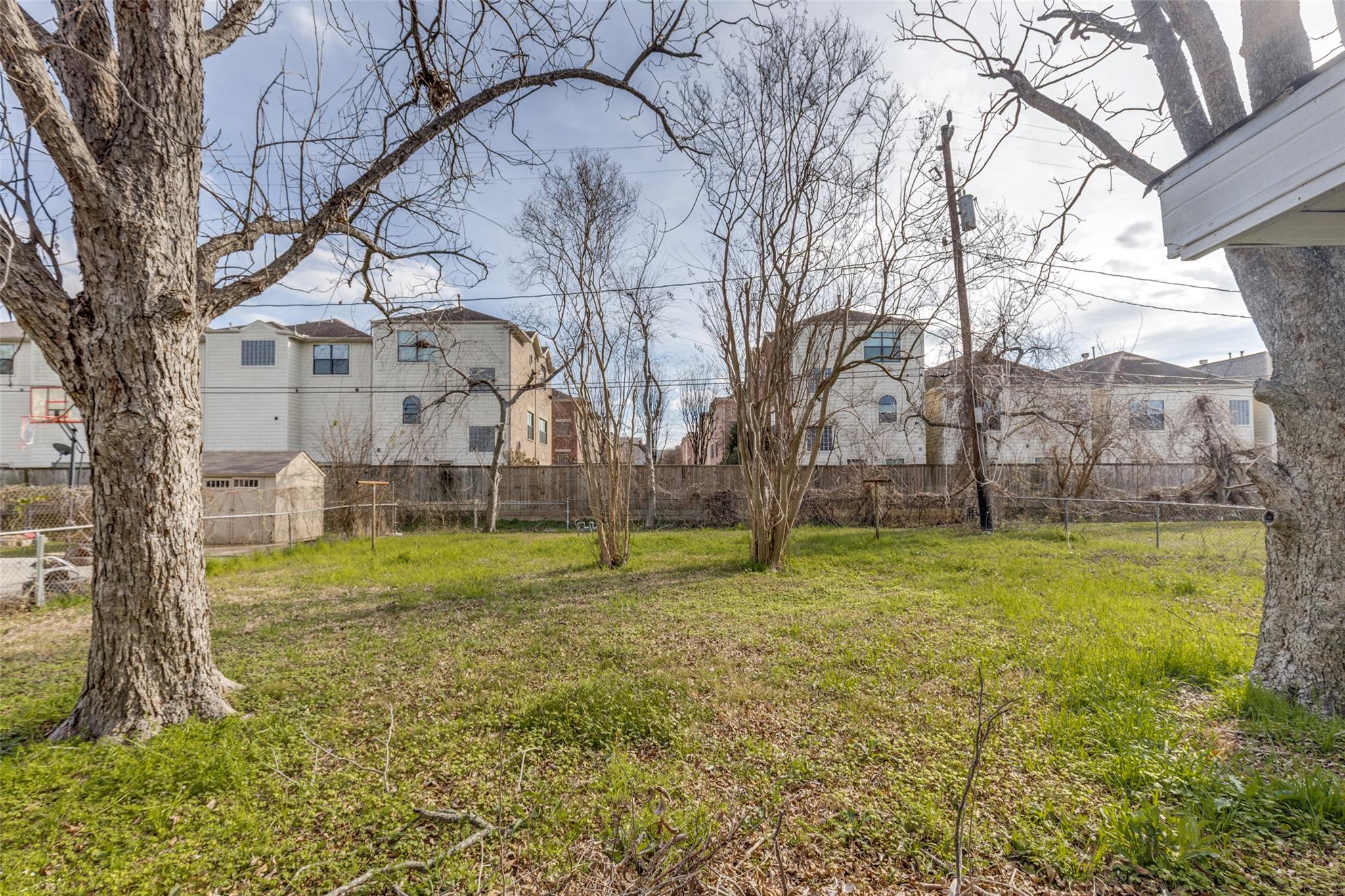 611 Heidrich St, Houston, TX 77018