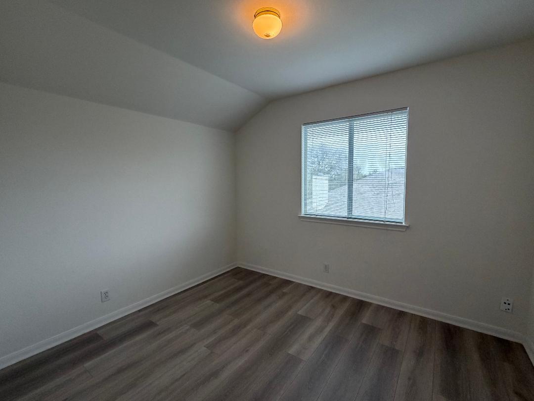 1913 Overland, Leander, TX 78641