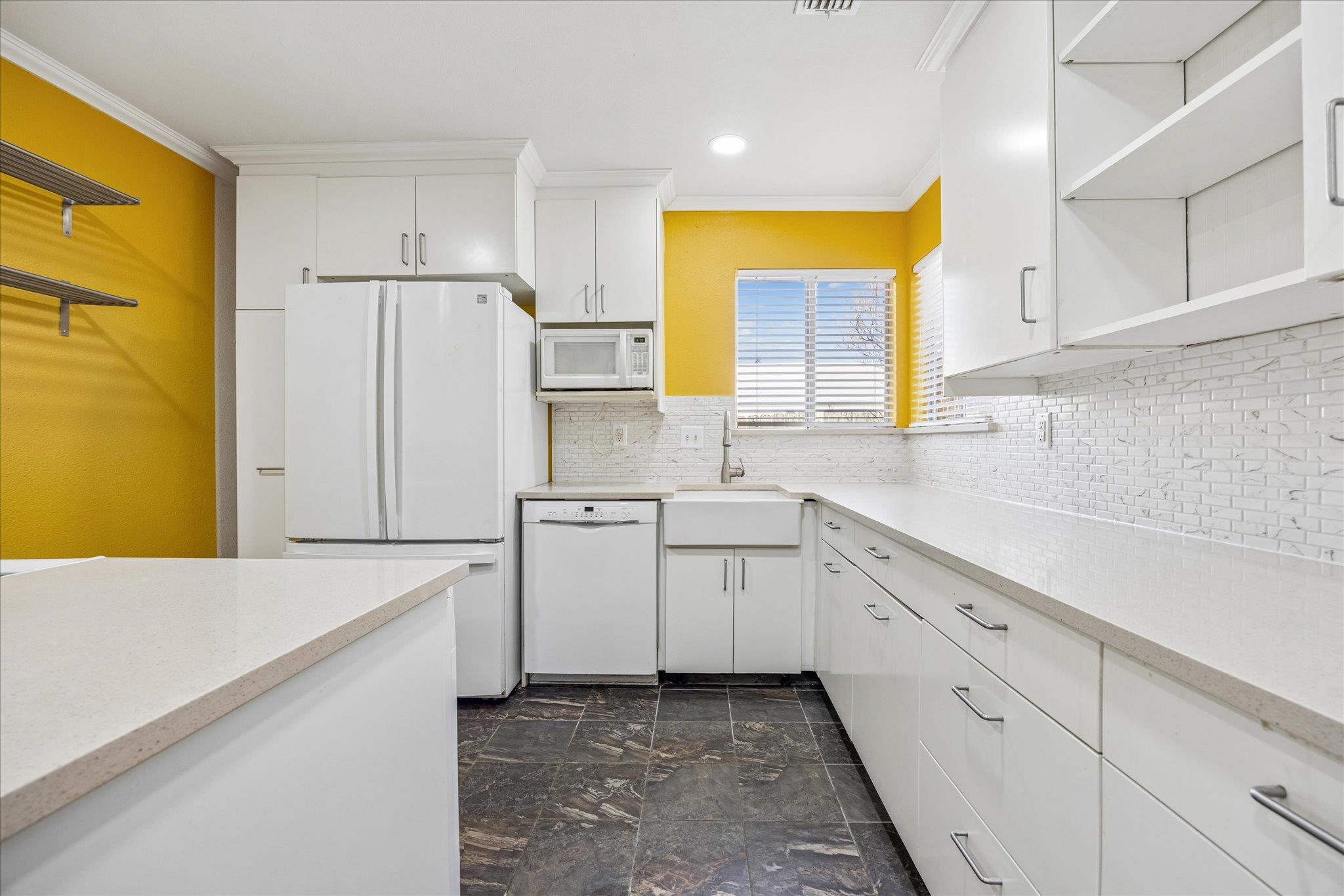 2808 Thrushwood Dr # B, Austin, TX 78757