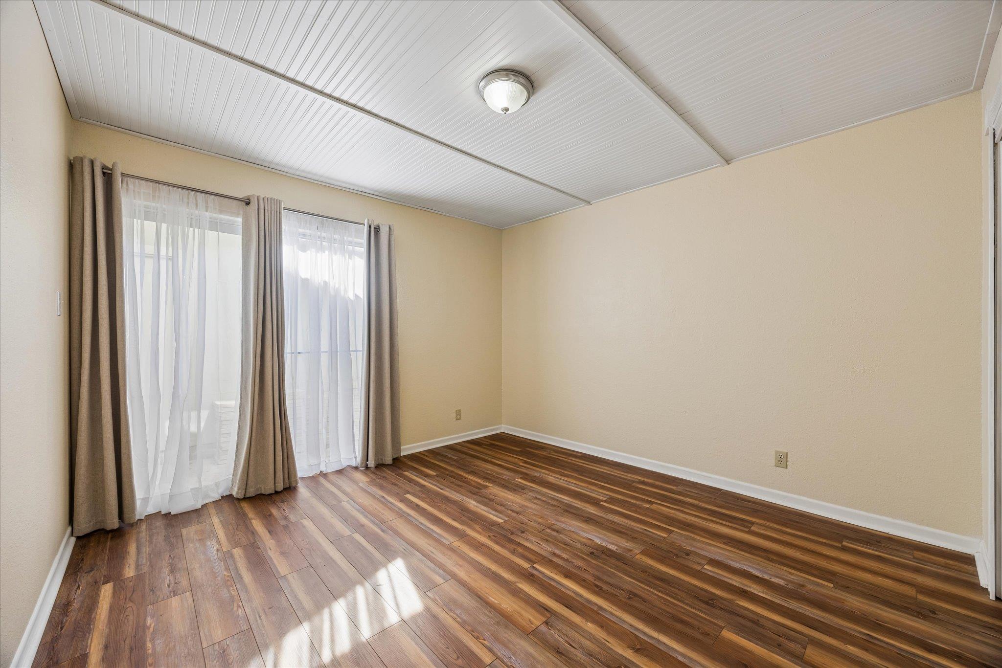 2808 Thrushwood Dr # B, Austin, TX 78757