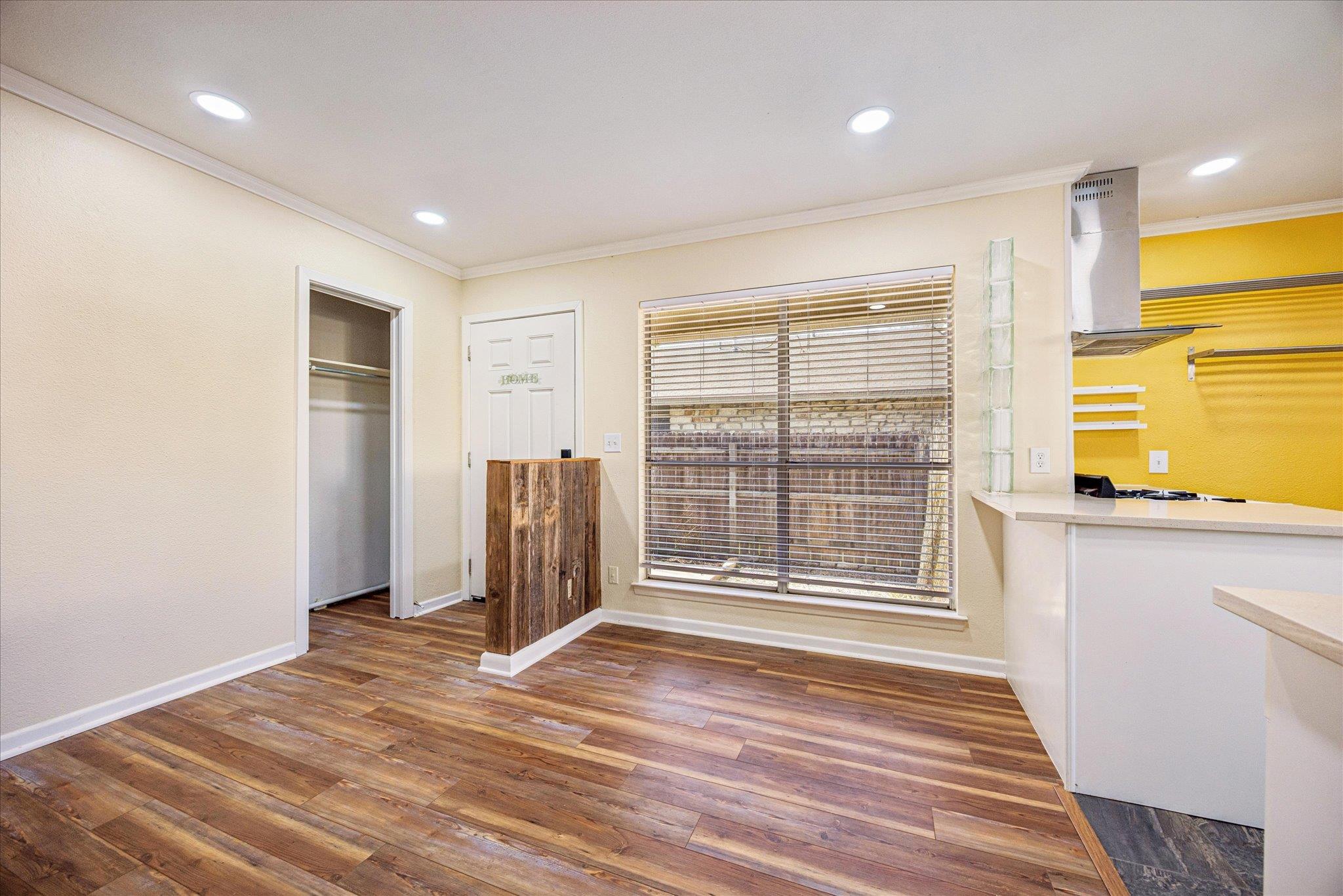 2808 Thrushwood Dr # B, Austin, TX 78757