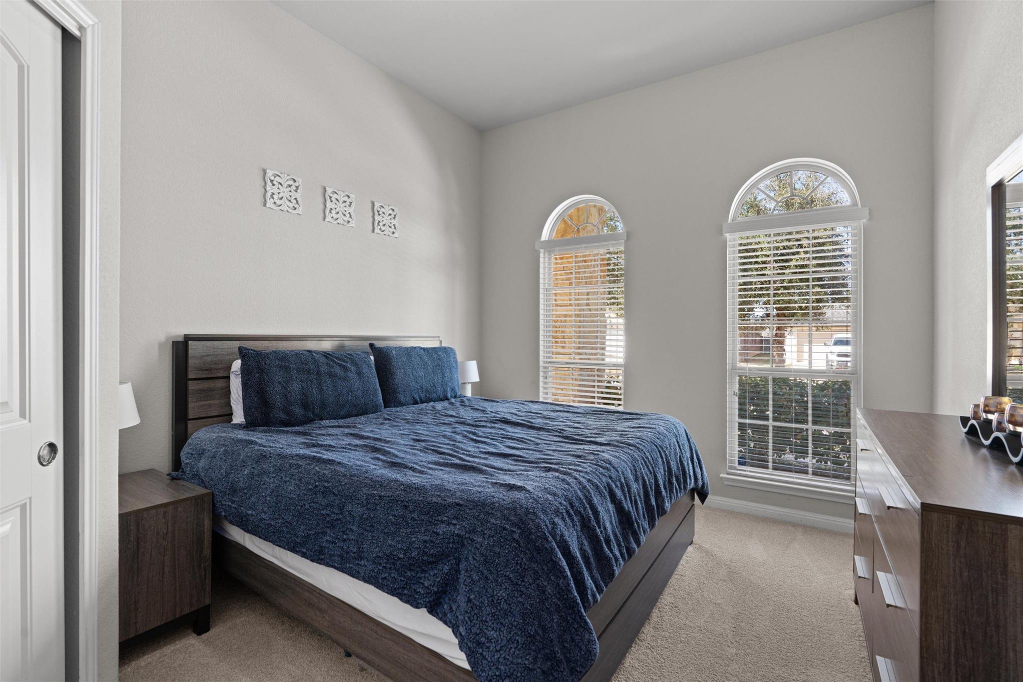 524 Longhorn Cavern Rd, Leander, TX 78641