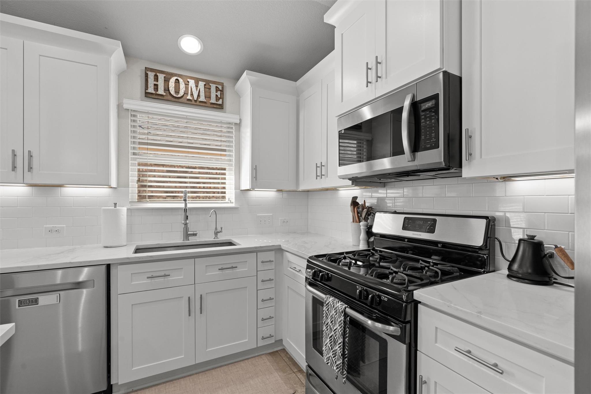 524 Longhorn Cavern Rd, Leander, TX 78641