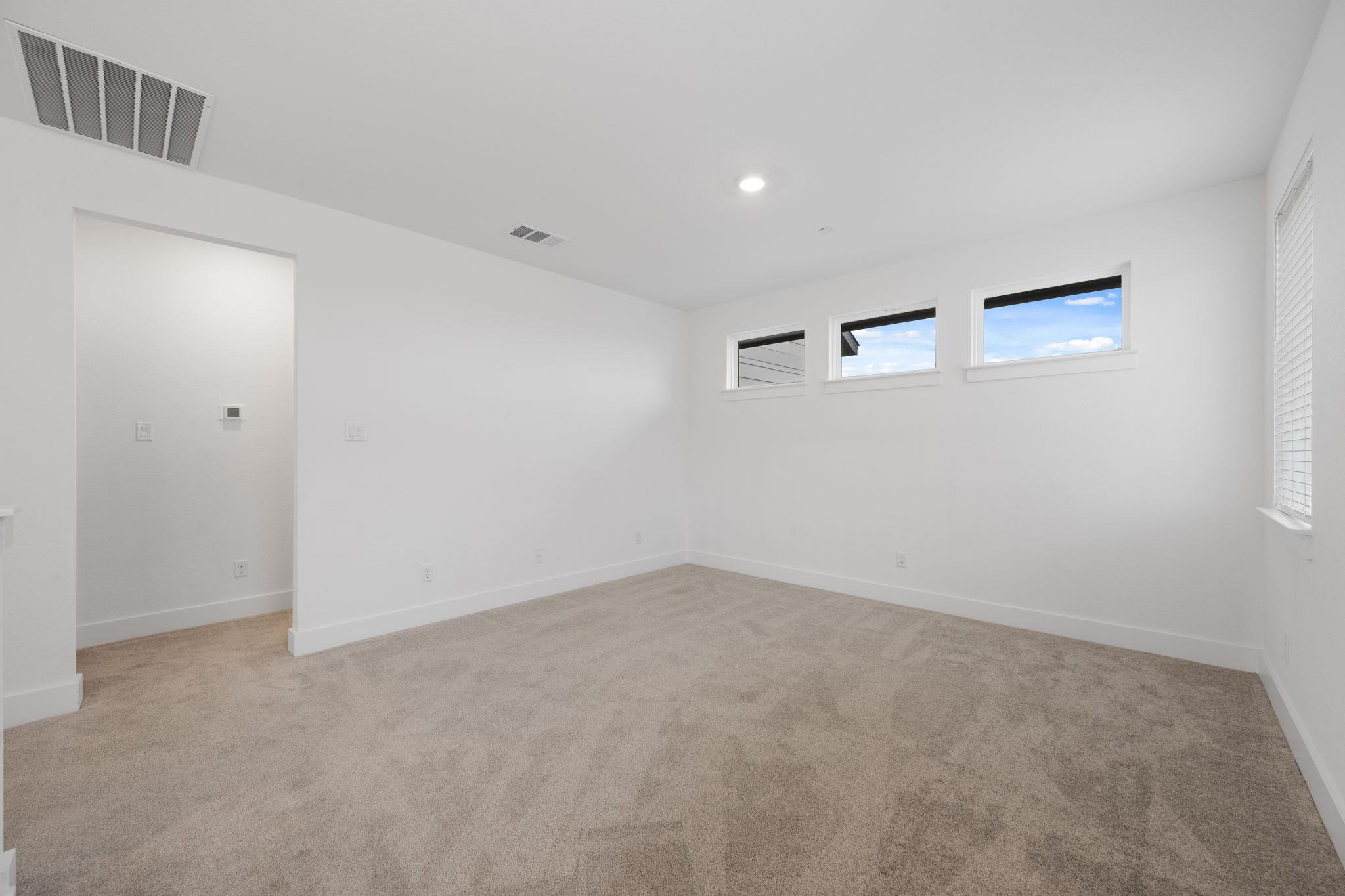 2568 Jack Nora Way, Round Rock, TX 78665