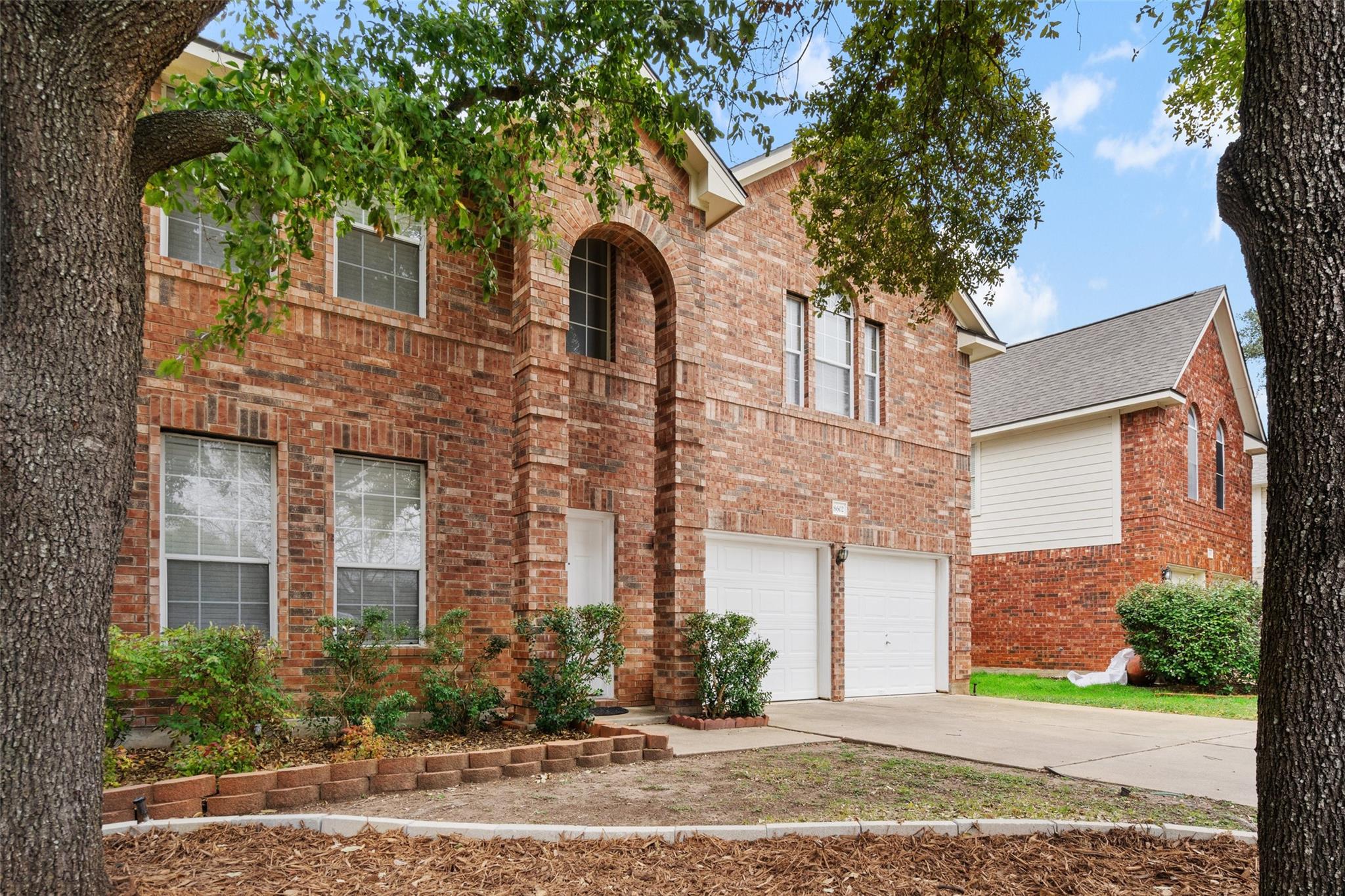 8602 Glen Canyon Dr, Round Rock, TX 78681