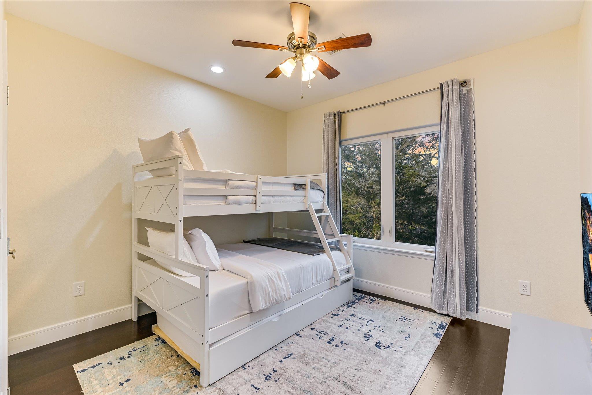 8400 Taylorsville Rd, Dale, TX 78616