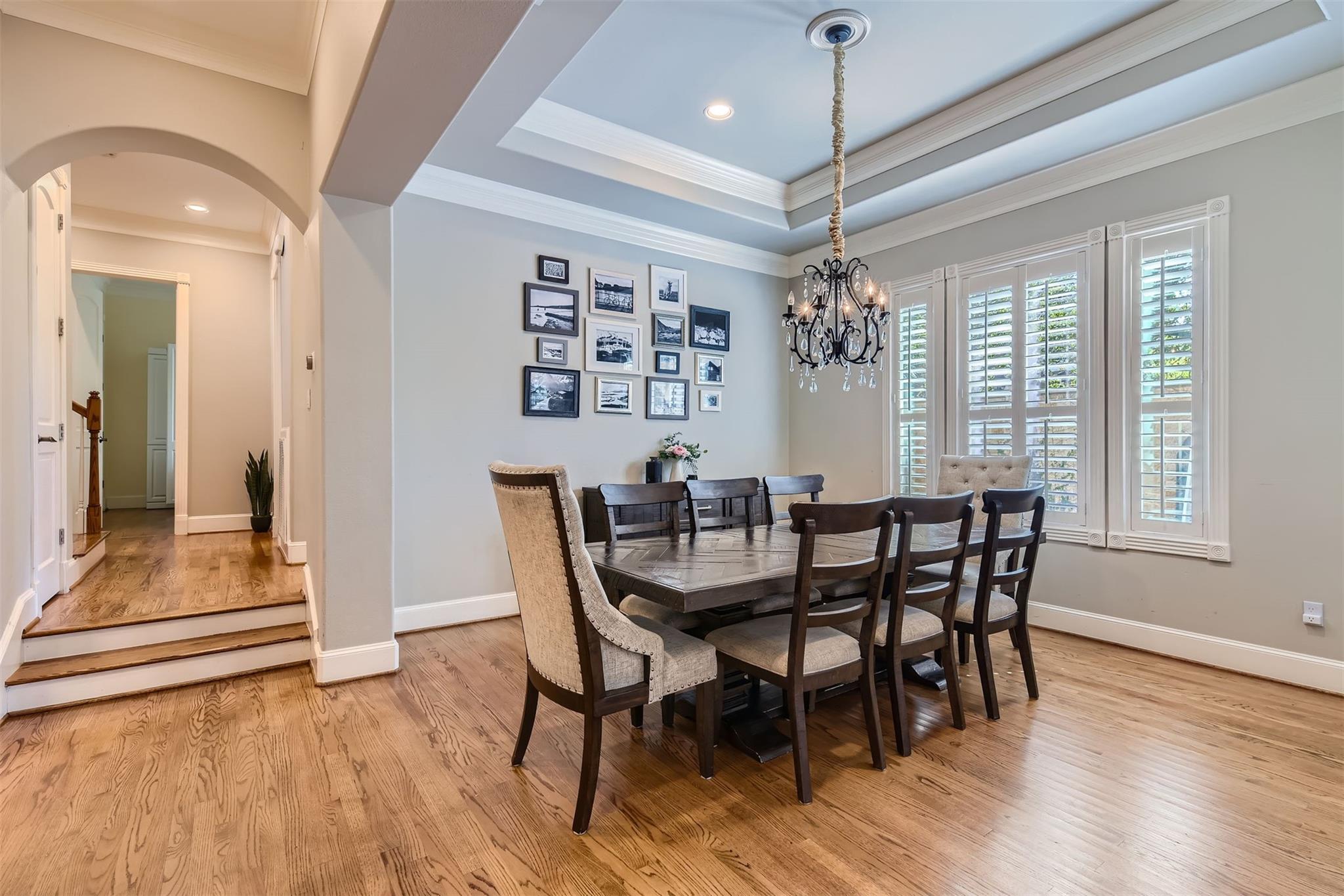 2390 W 8th St, Austin, TX 78703