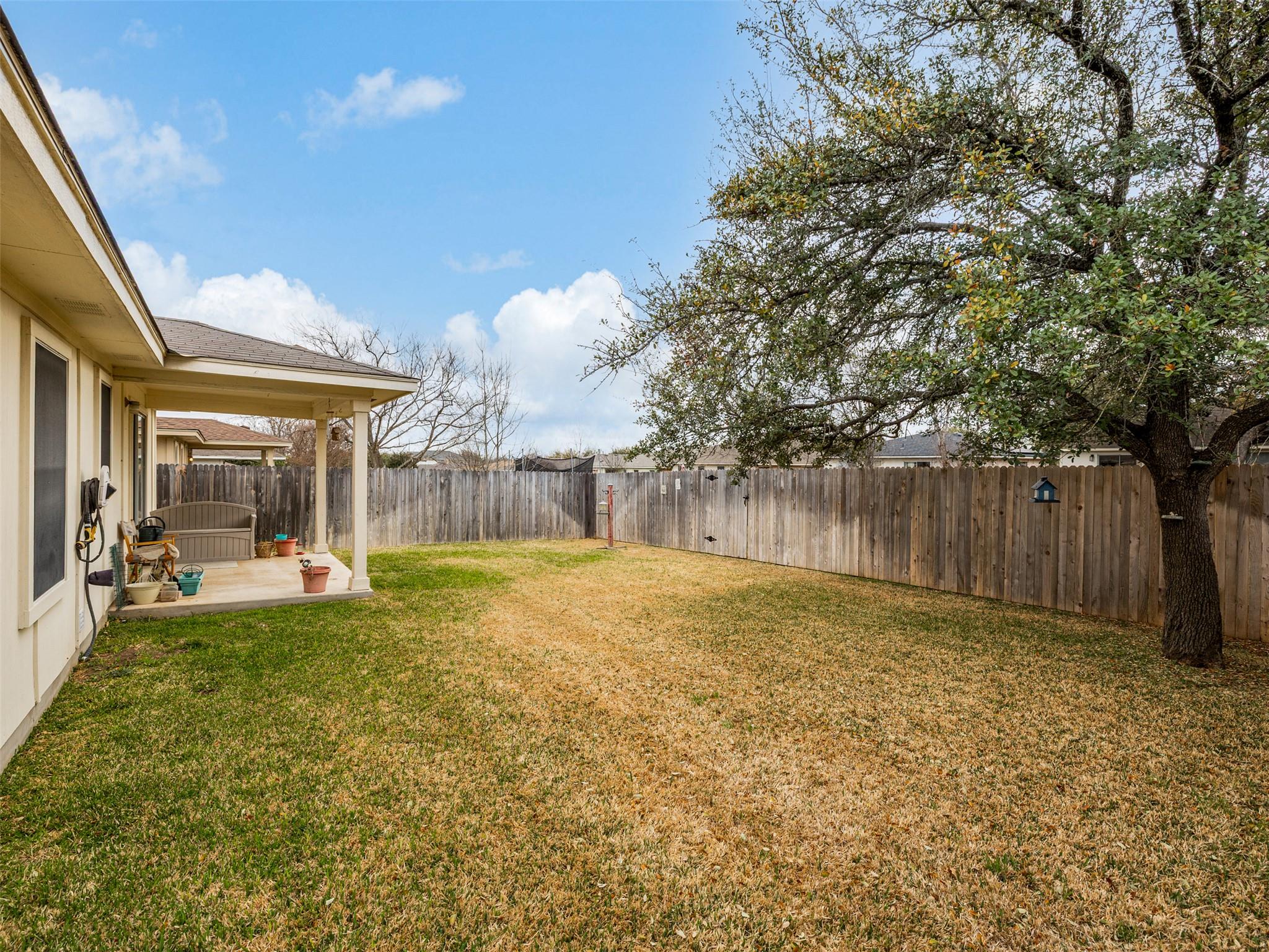 110 Grant Ct, Leander, TX 78641