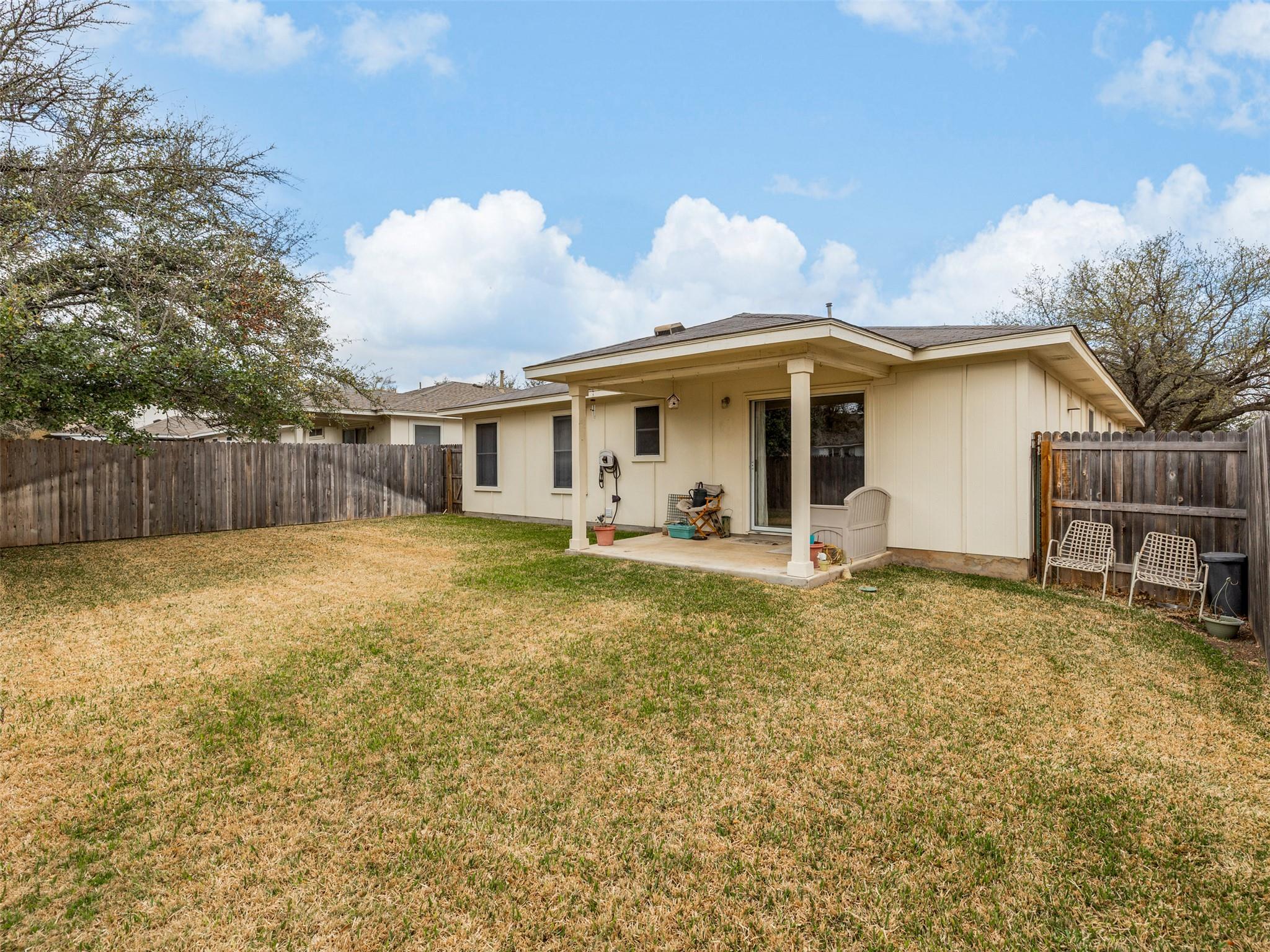 110 Grant Ct, Leander, TX 78641