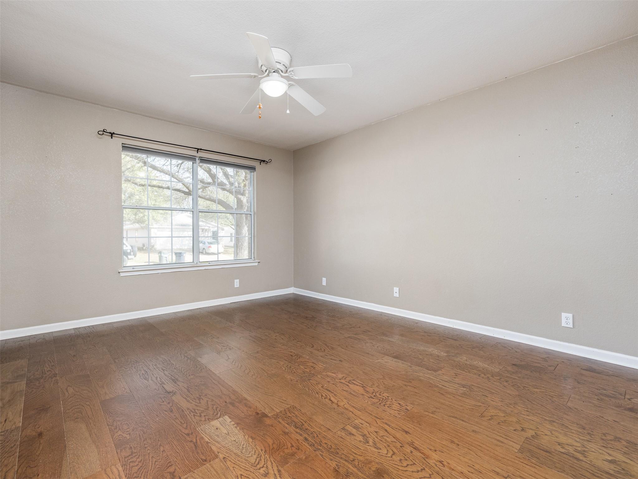 110 Grant Ct, Leander, TX 78641