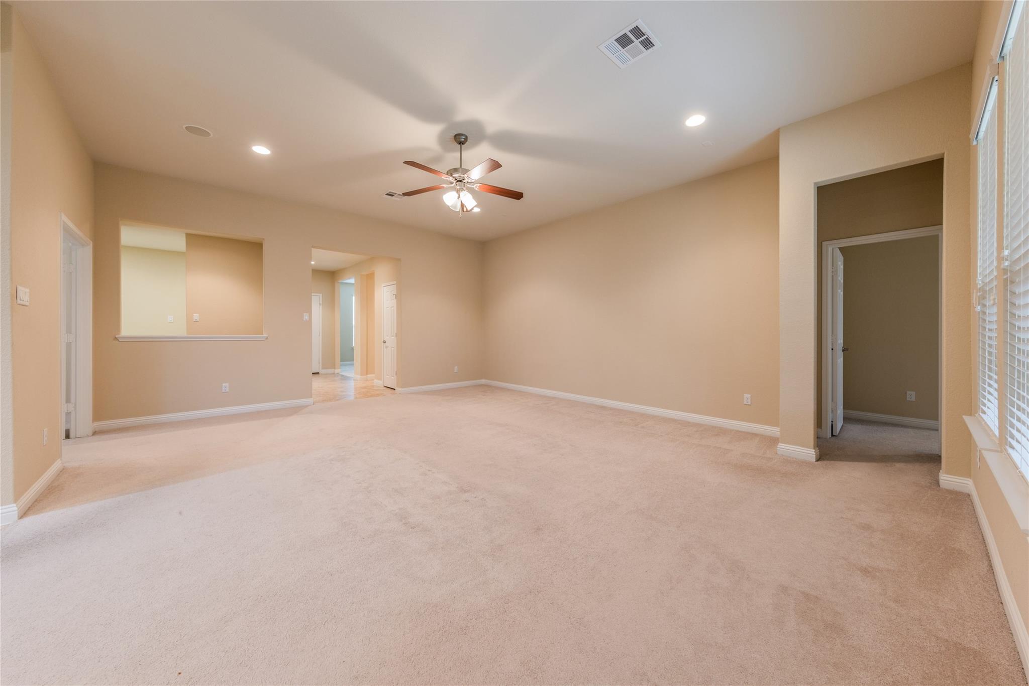 1920 Mary Ella Dr, Leander, TX 78641