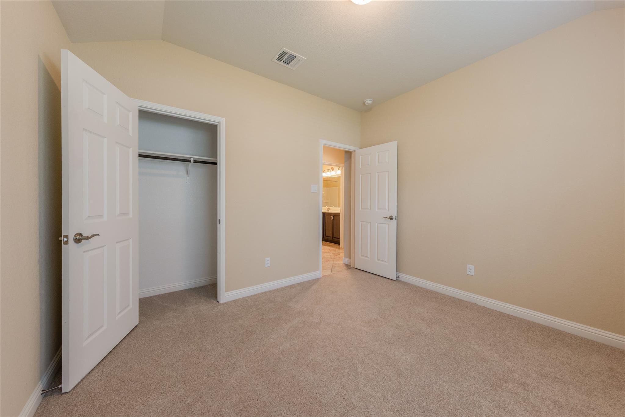 1920 Mary Ella Dr, Leander, TX 78641