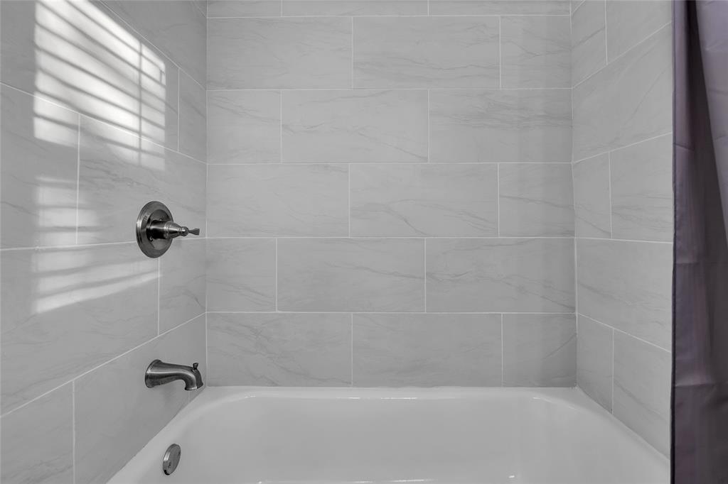 51 Private Road 901, Florence, TX 76527