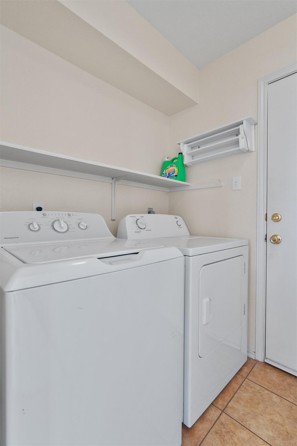 1215 Meghan Dr, Cedar Park, TX 78613