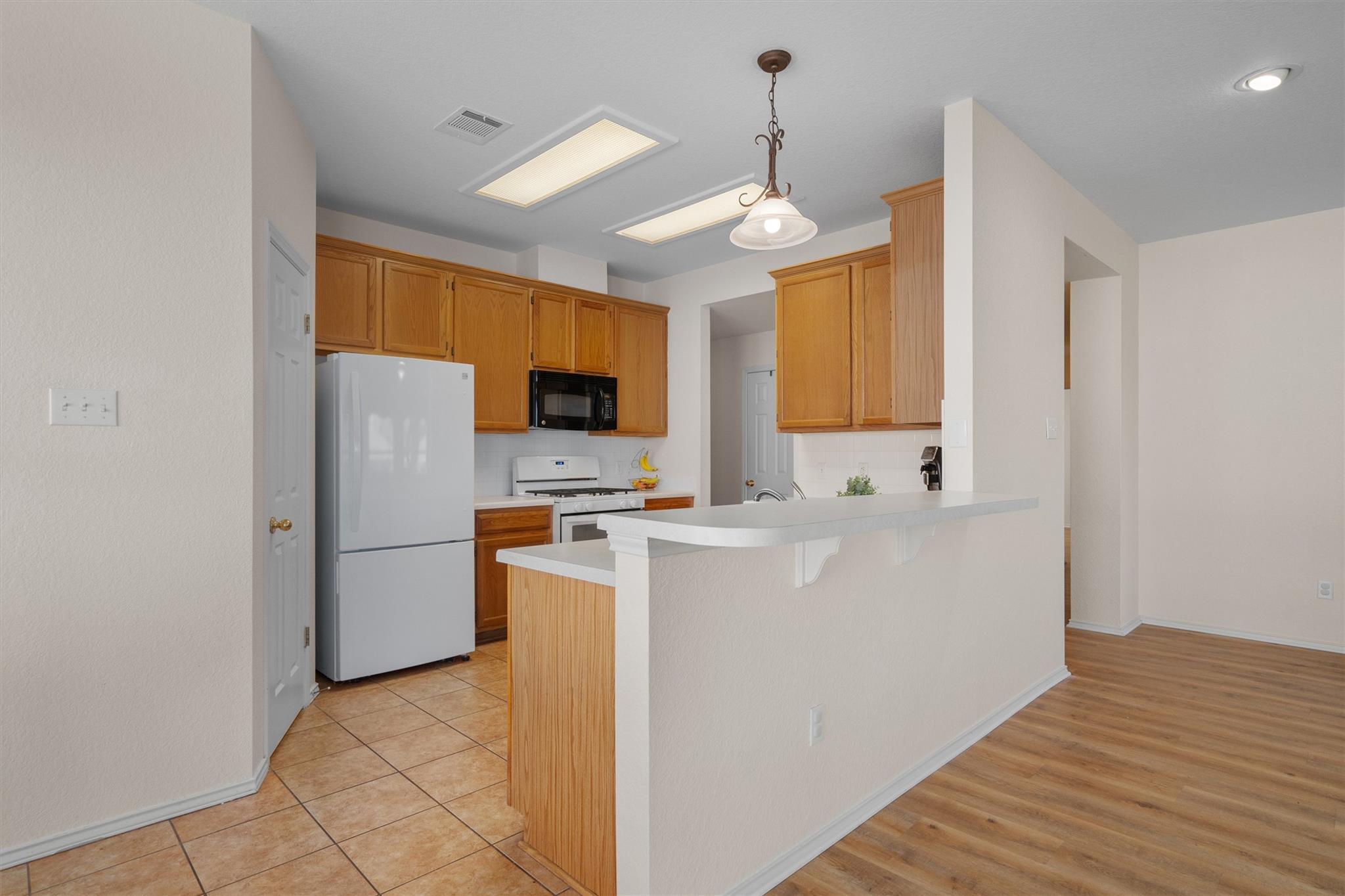 1215 Meghan Dr, Cedar Park, TX 78613