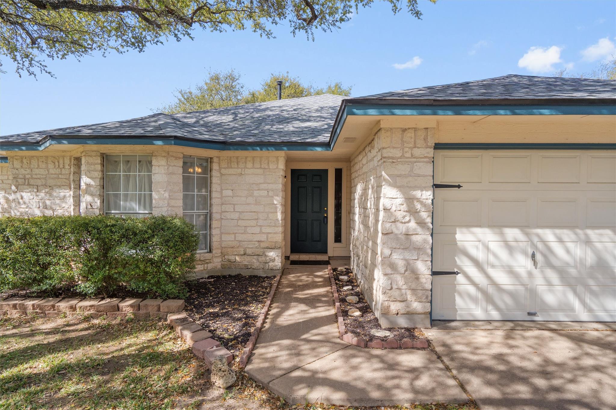 1215 Meghan Dr, Cedar Park, TX 78613